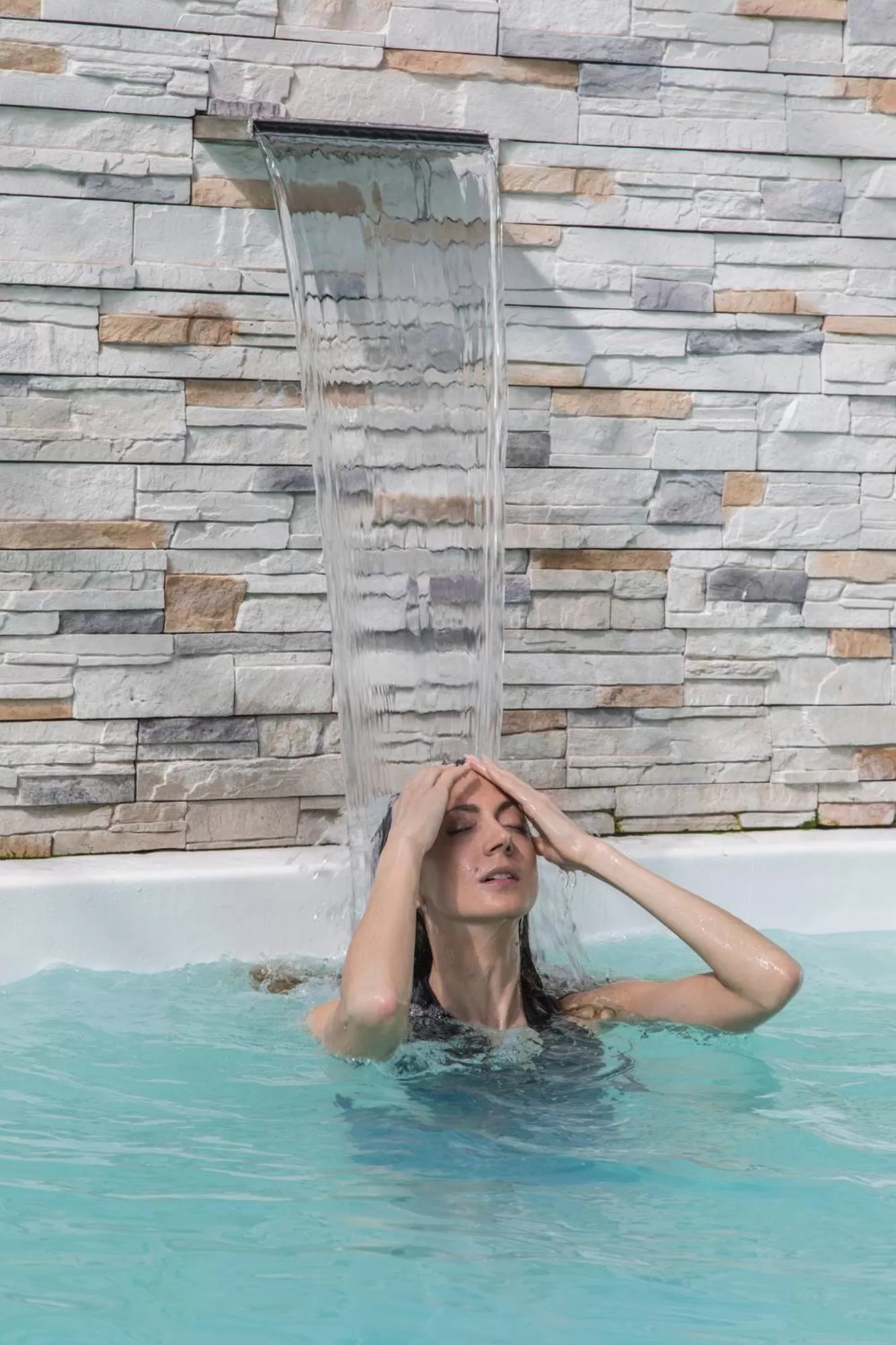 Swimming pool in Hotel Donatello Imola
