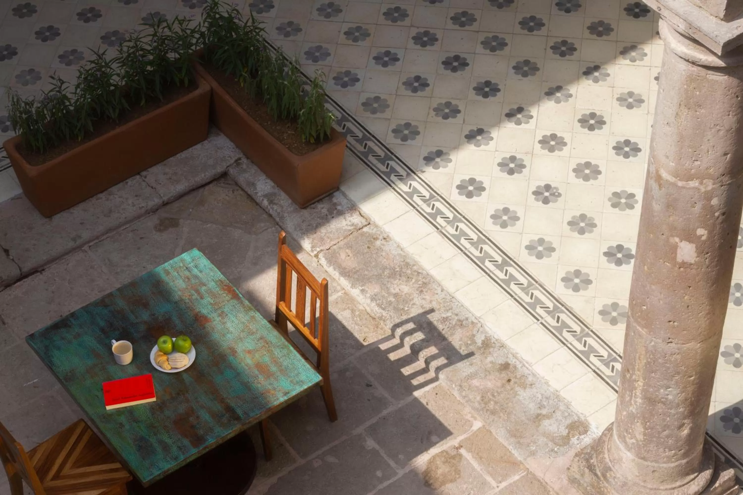 Patio in NaNa Vida Hotel Morelia