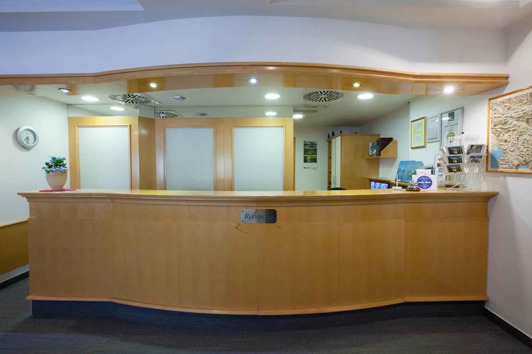 Lobby or reception in Hotel Jezero