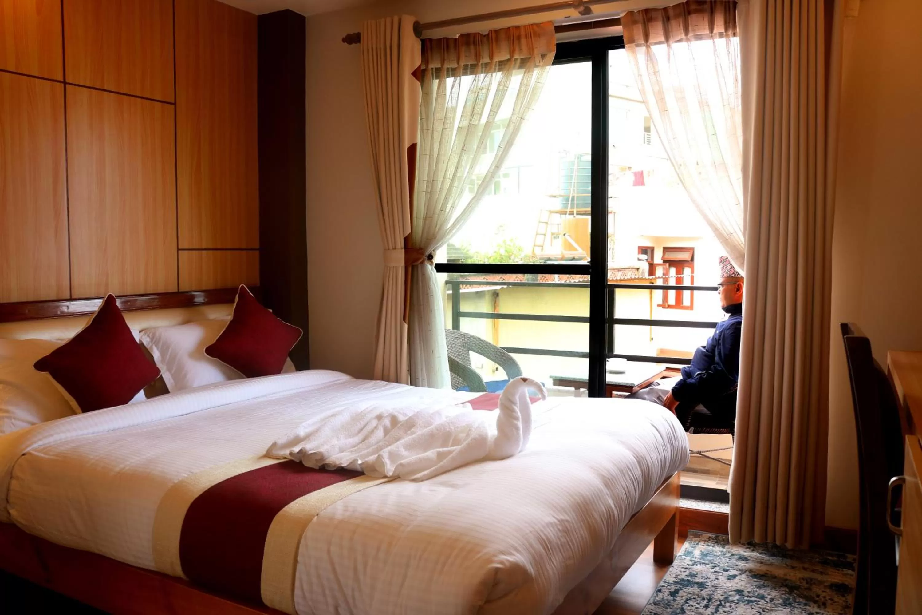 Bedroom, Bed in Hotel Family Ties Pvt. Ltd.