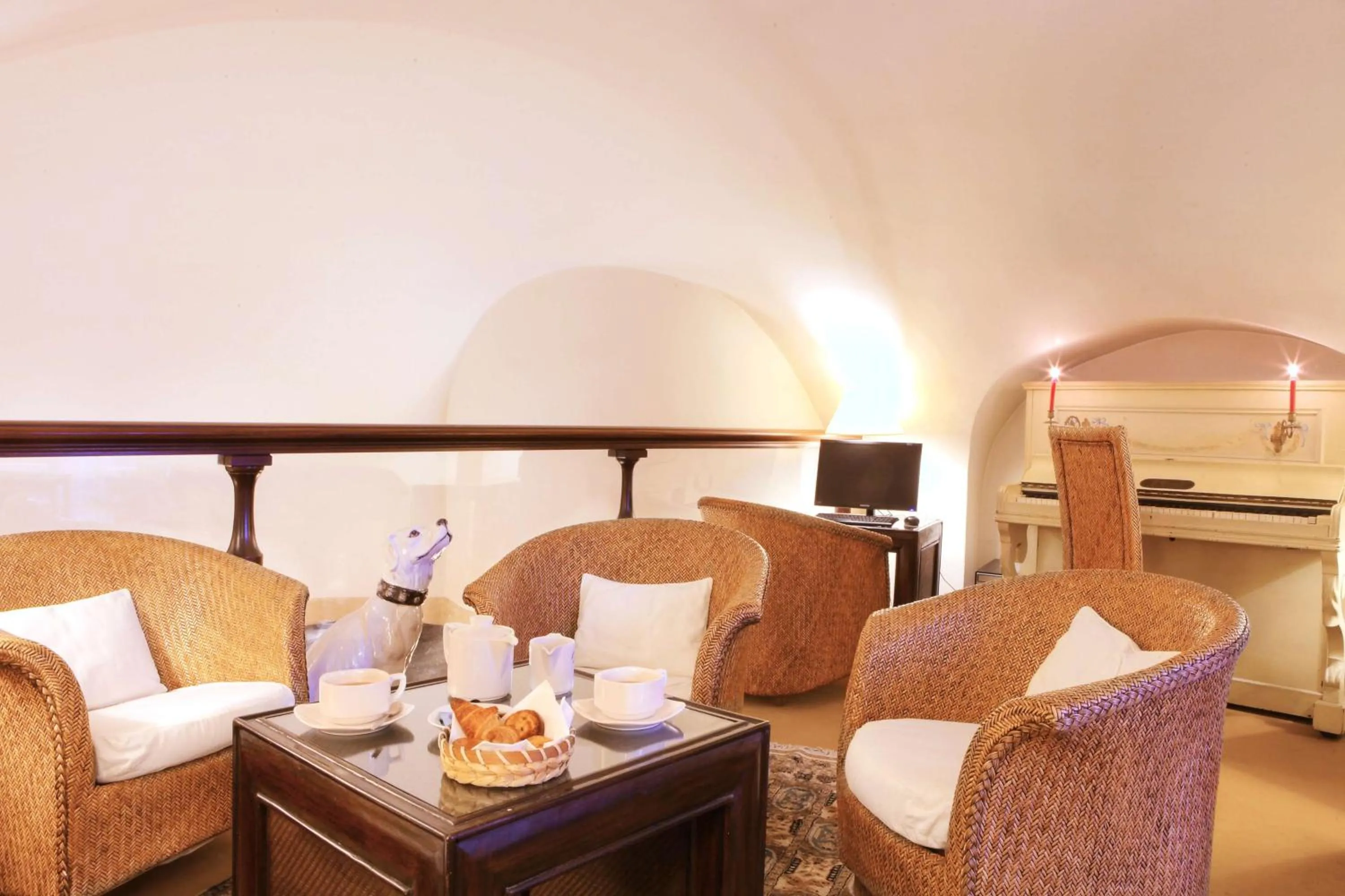 Lounge or bar in Best Western de Diane