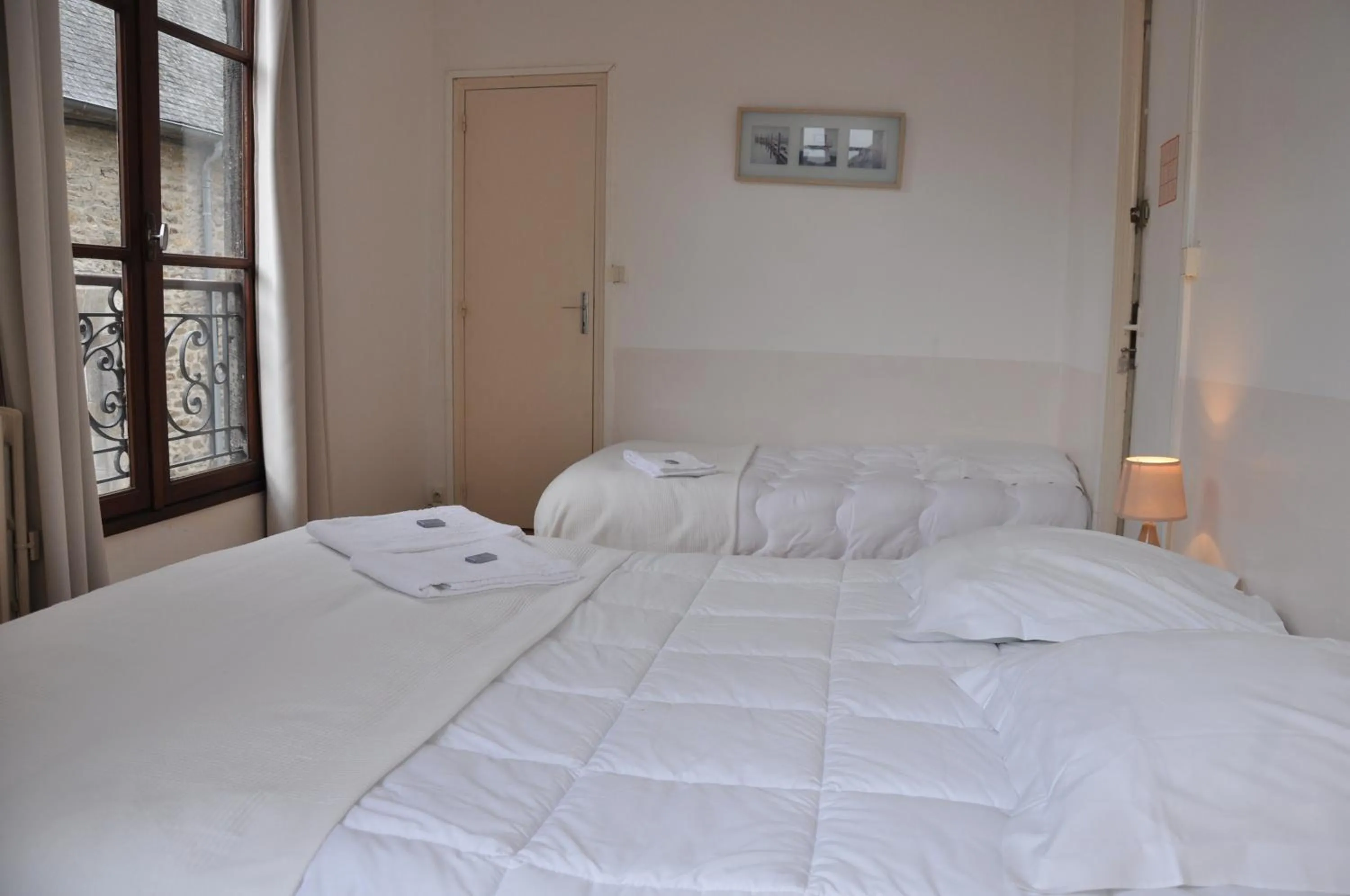 Bed in Cafe Hotel du Theatre