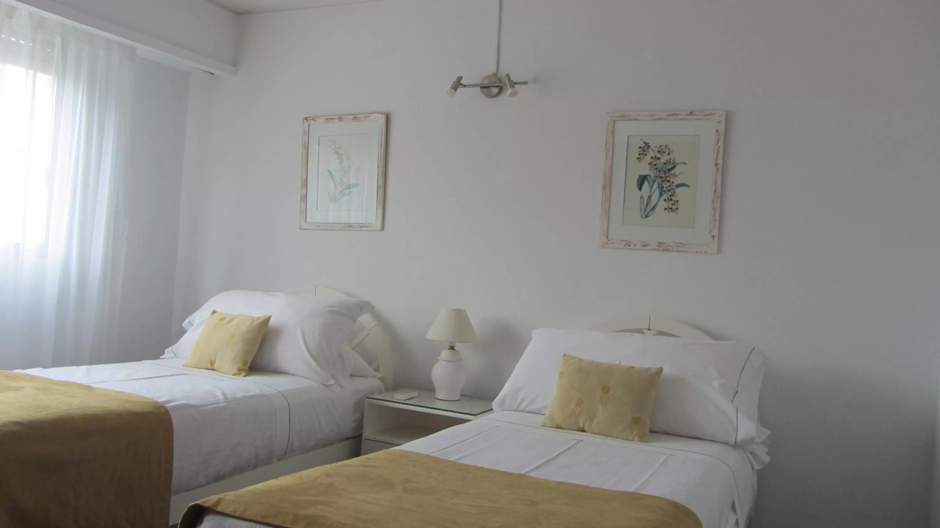 Bed in BDA Hotel & Spa