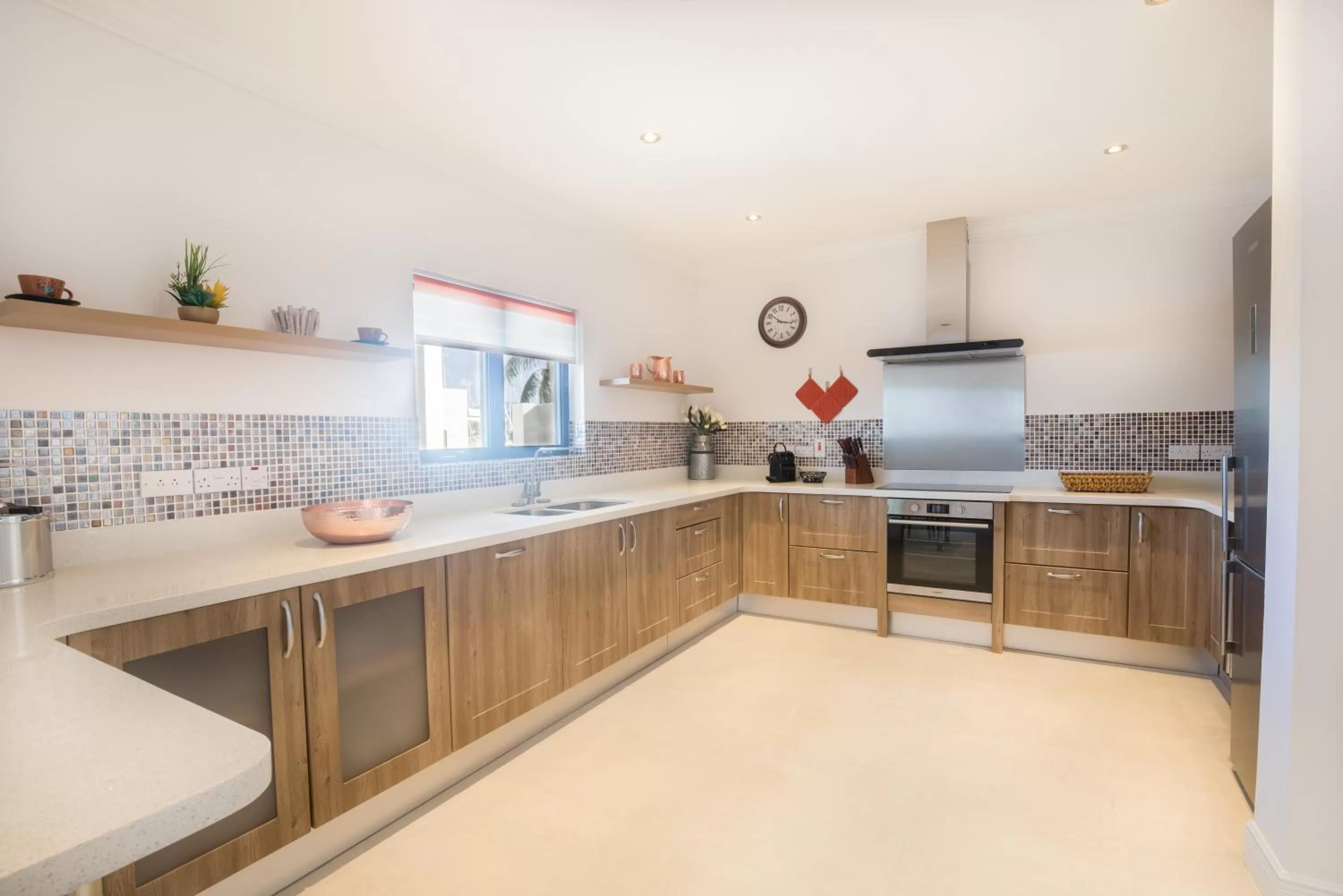 Kitchen or kitchenette in Bay Gardens Beach Resort & Spa