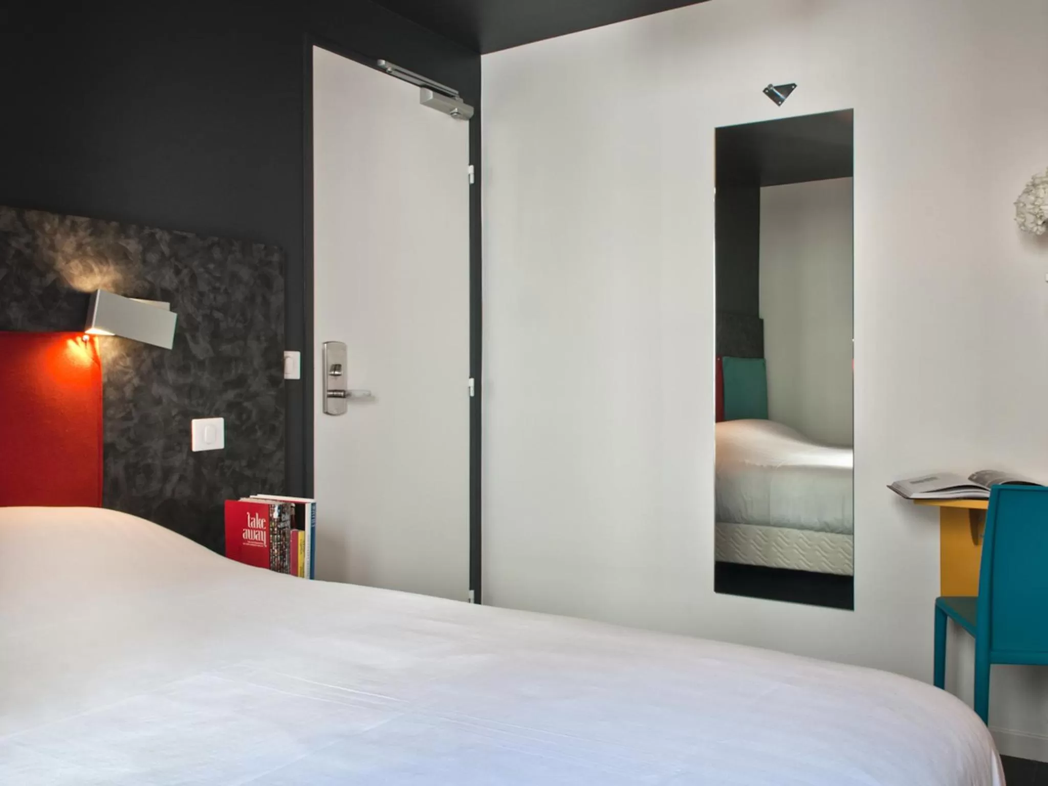 Bed in Hôtel des Métallos