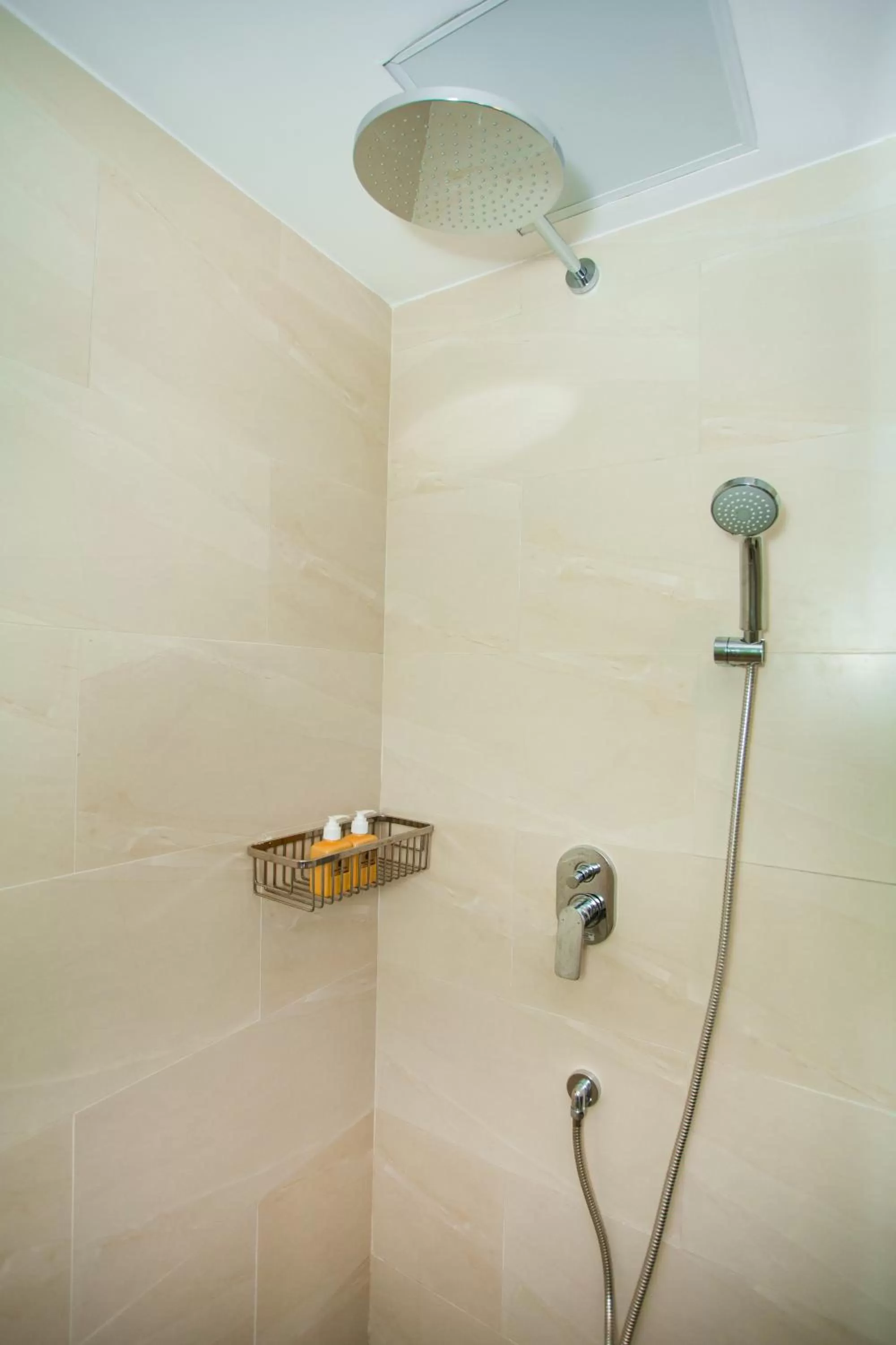 Moonlight Bay Hotel & Apartment