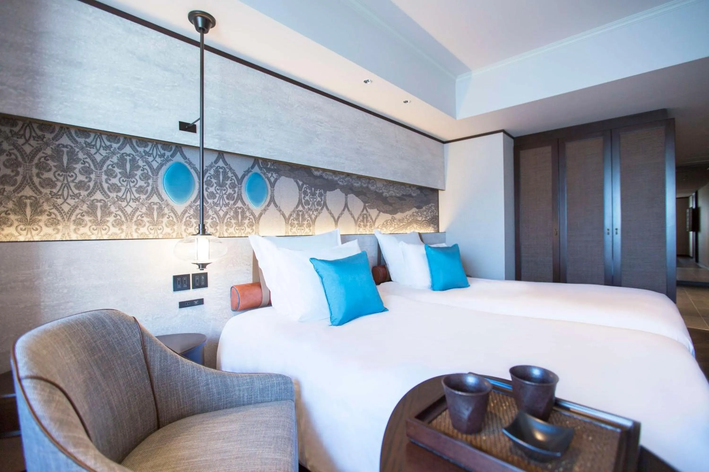 Photo of the whole room, Bed in Dhawa Yura Kyoto