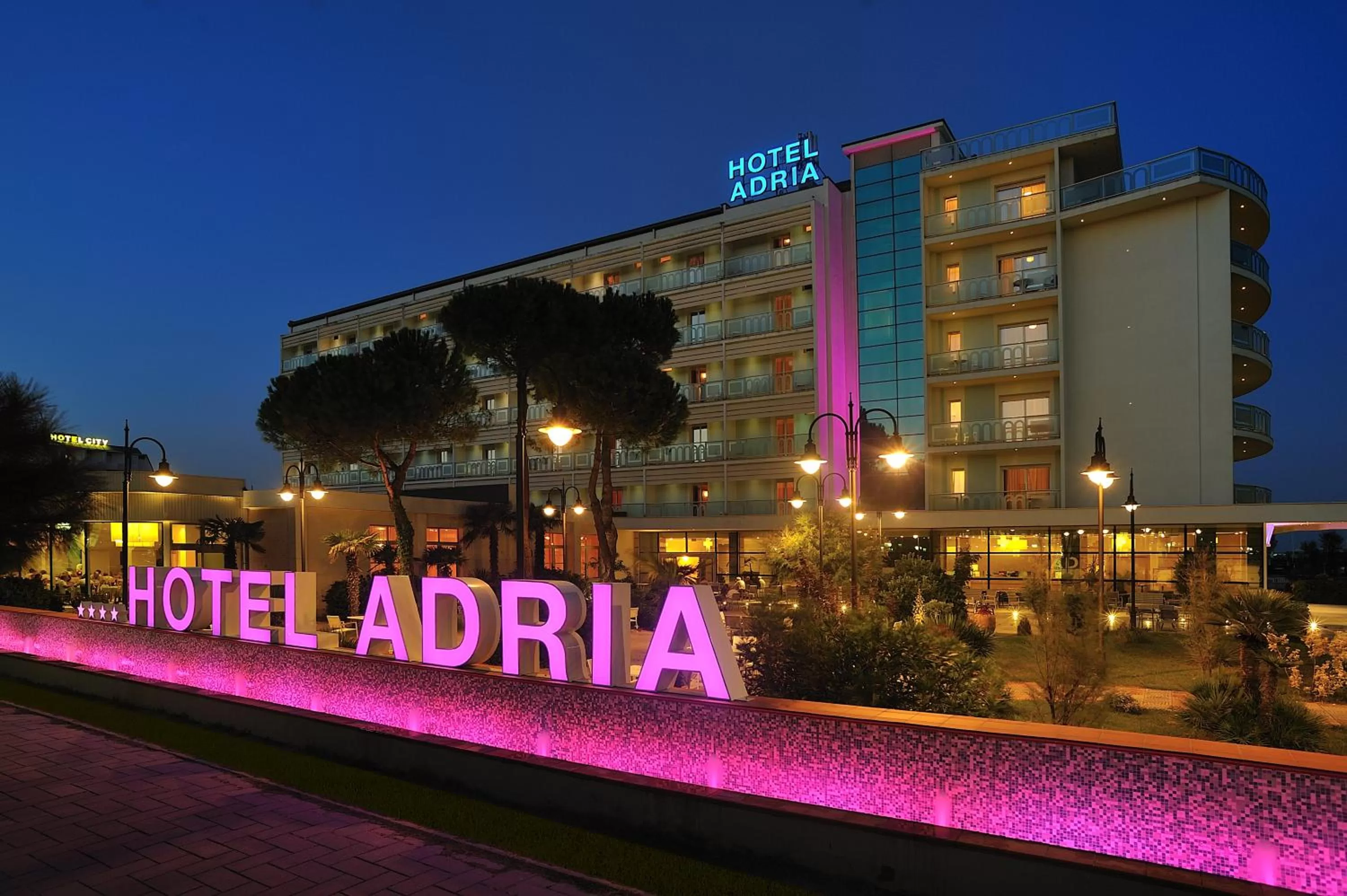 Facade/entrance in Hotel Adria