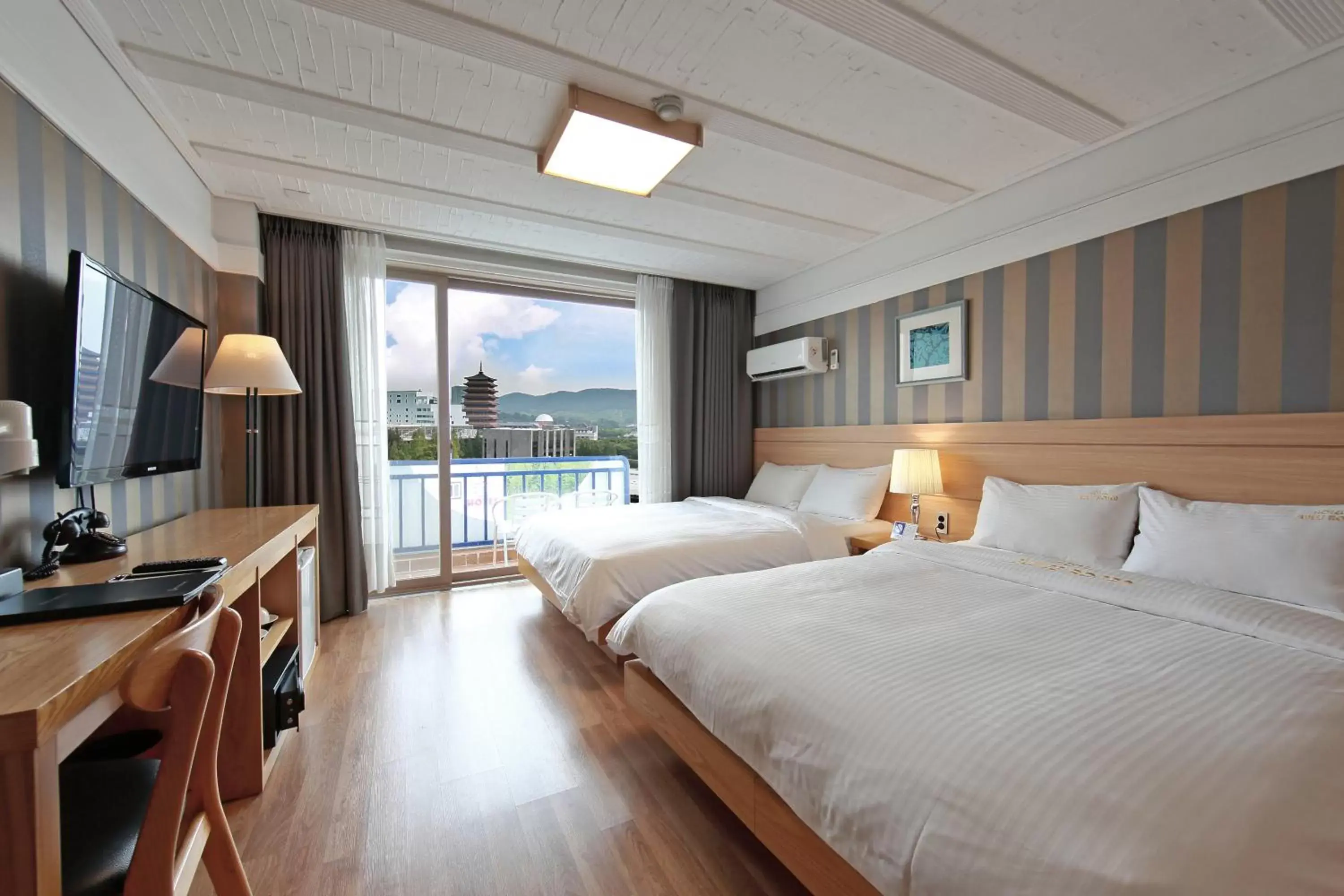 Family Twin Room in Benikea Swiss Rosen Hotel Family Twin Room in Benikea Swiss Rosen Hotel