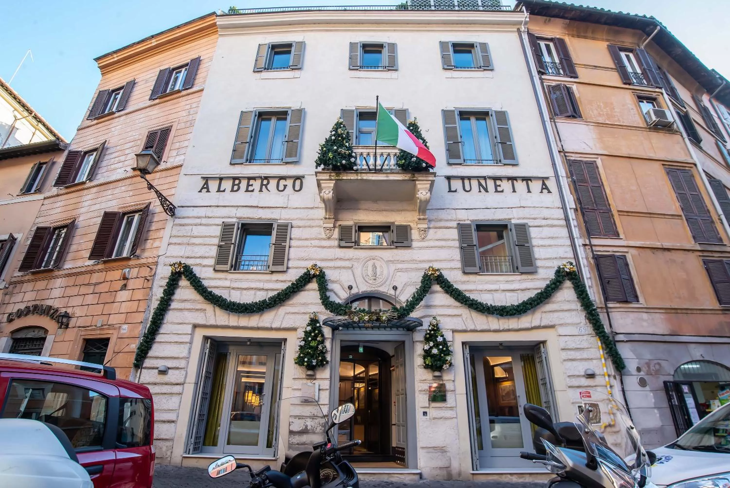 Property building in Hotel Lunetta