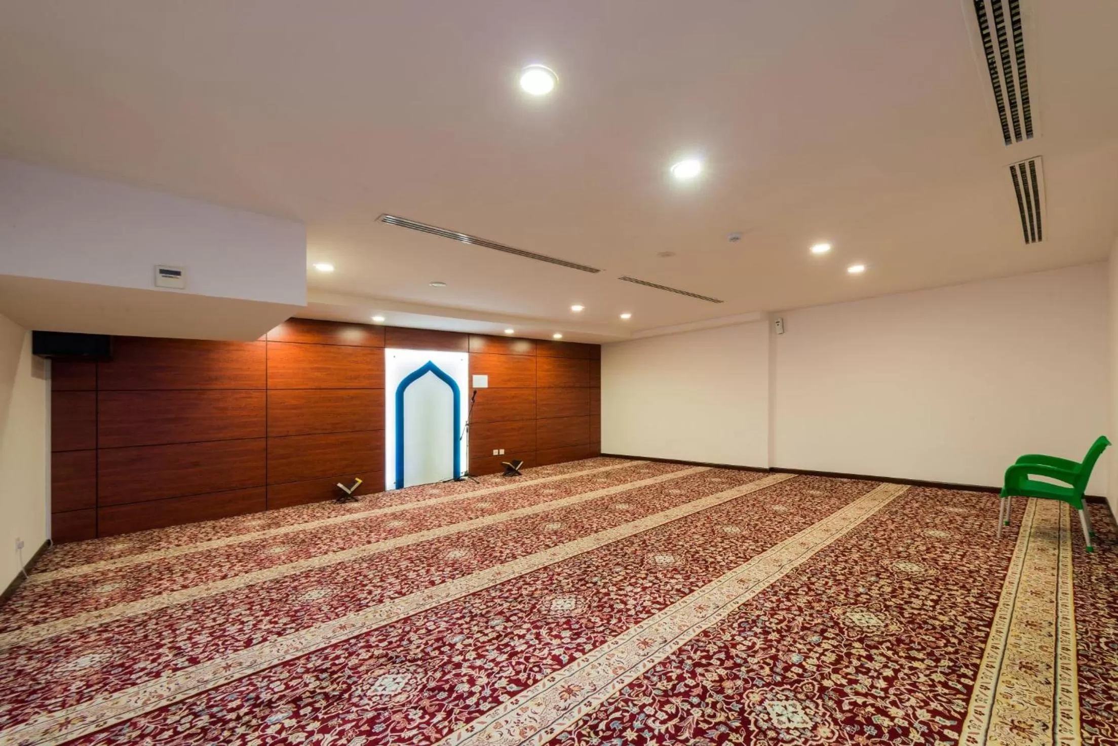 Business facilities in Boudl Al Sahafa