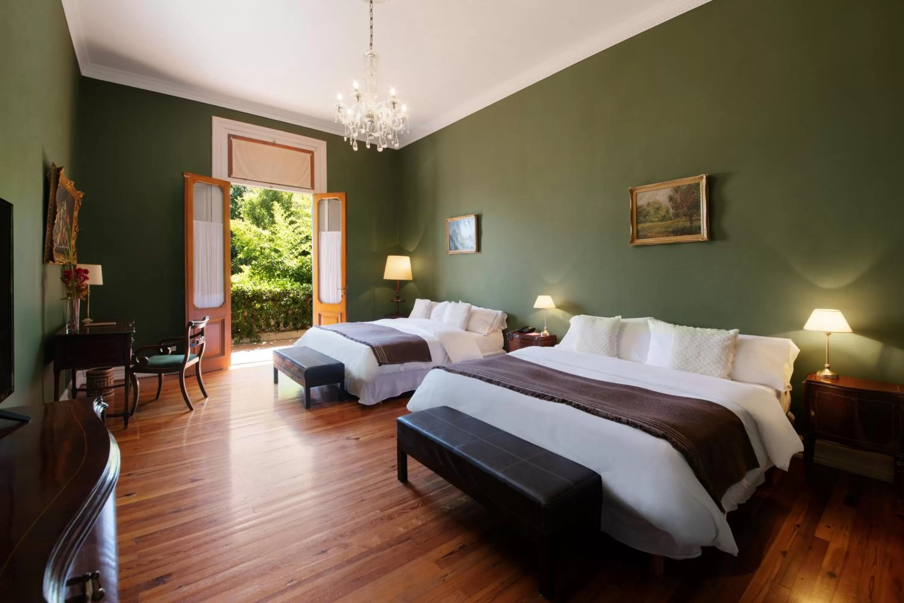 Photo of the whole room, Bed in Hotel del Casco