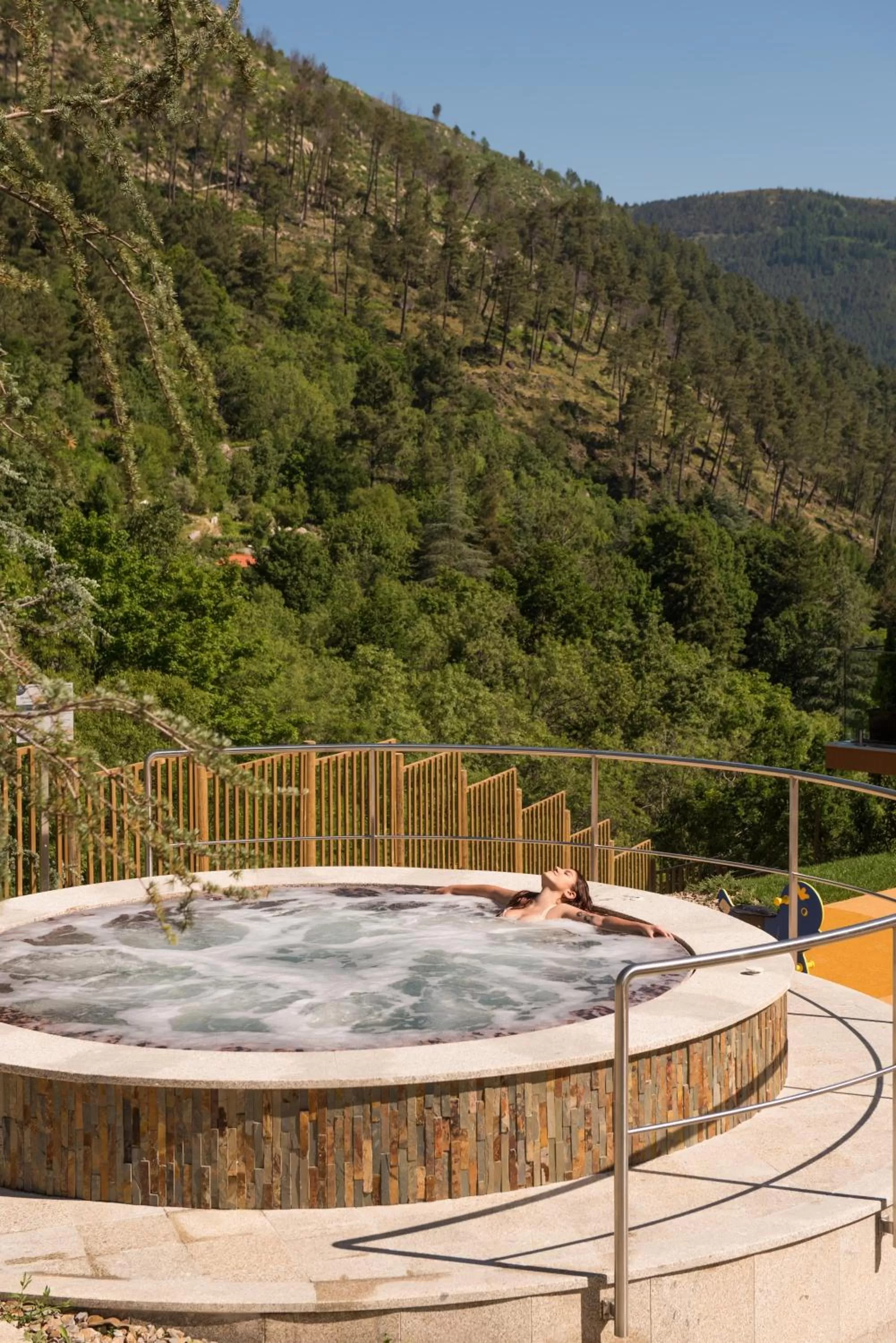 Hot Tub in Vila Galé Collection Serra da Estrela