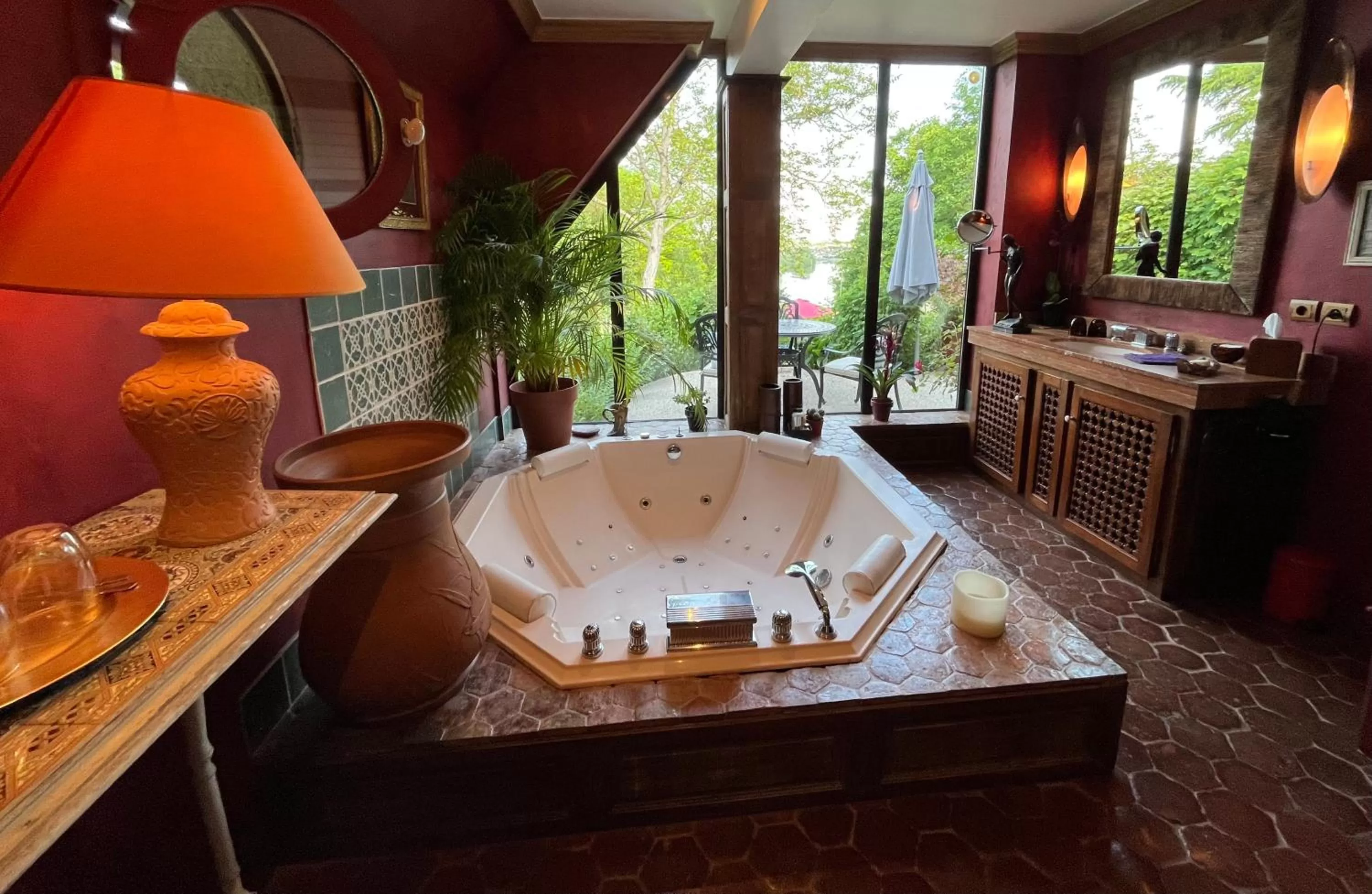 Toute Une Histoire près de Fontainebleau