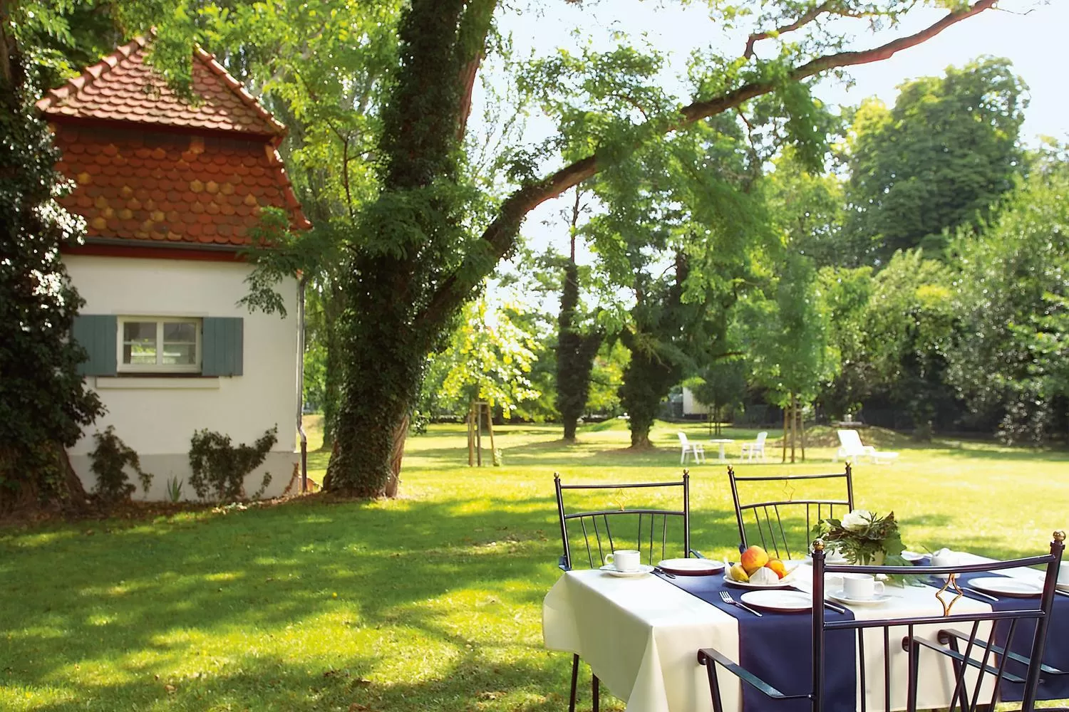 Restaurant/places to eat, Garden in Landhotel Altes Wasserwerk GbR