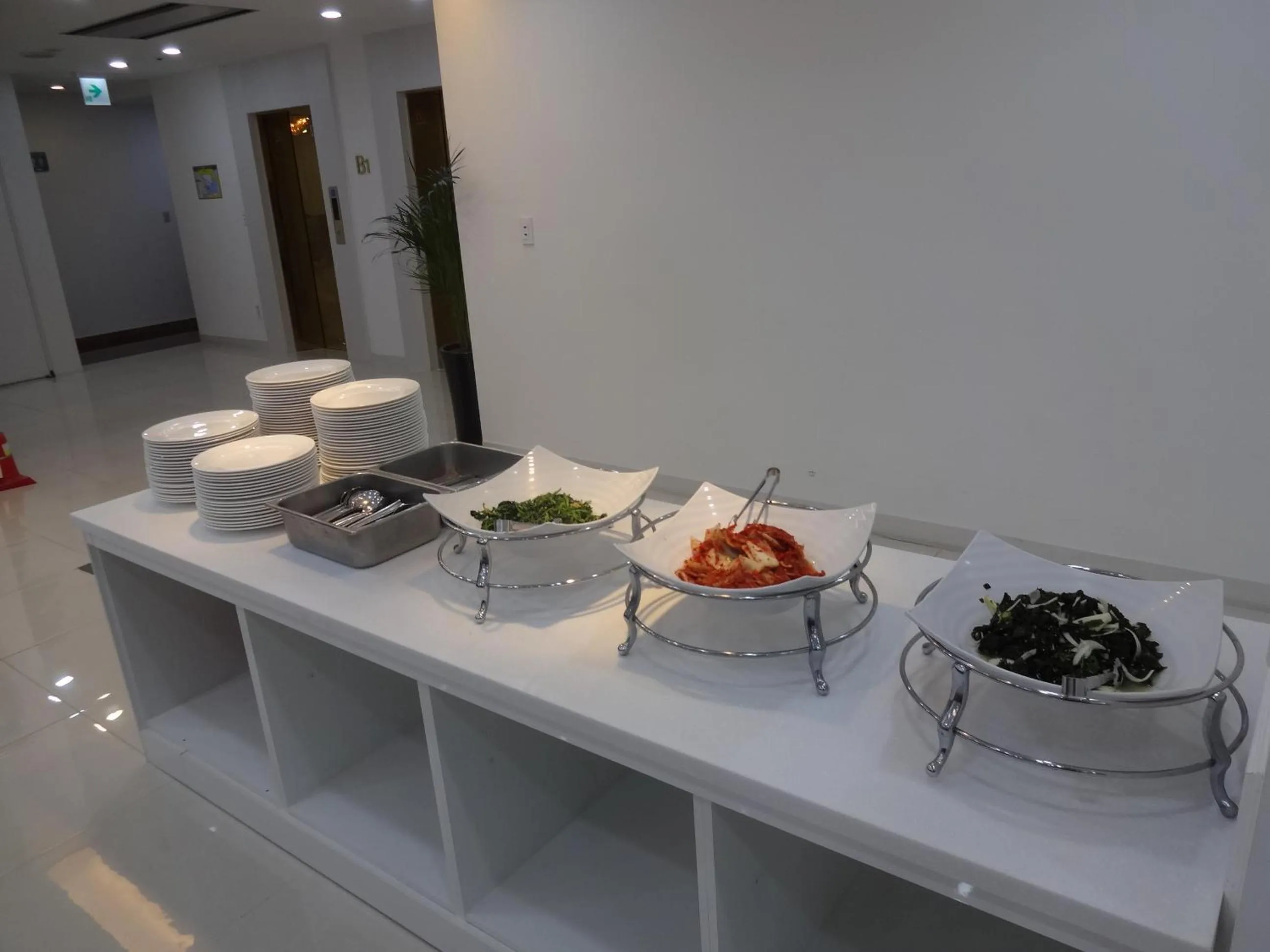 Breakfast in Ocean Grand Hotel