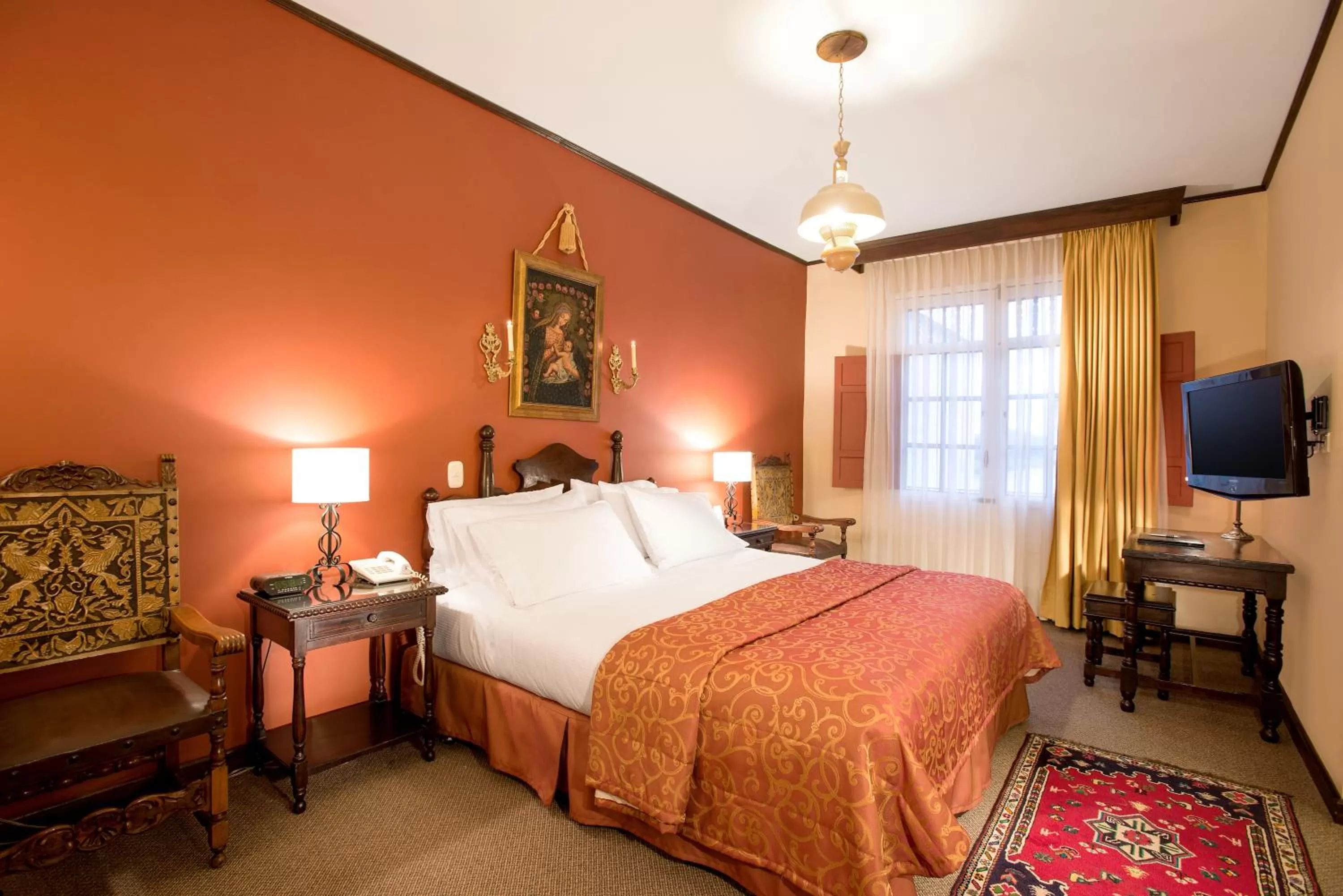 Bed in Hotel Dann Monasterio