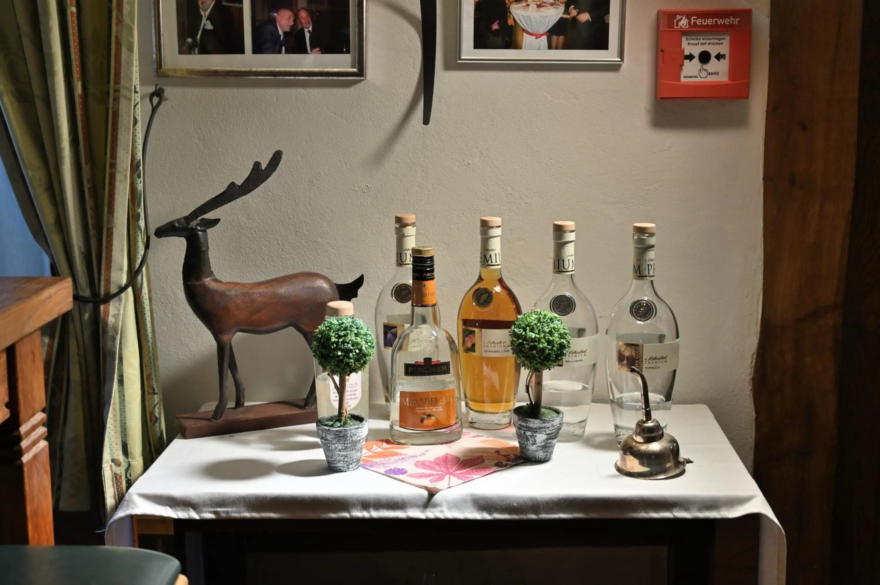 Restaurant/places to eat, Drinks in Landhotel Krummenweg