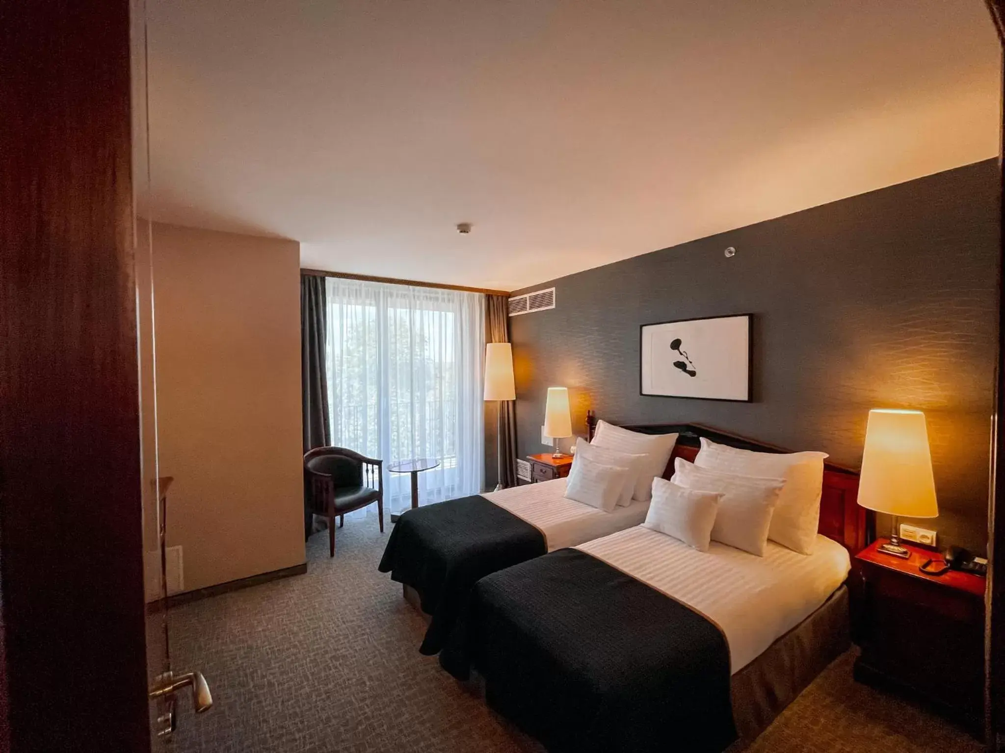 Deluxe Double Room with Balcony in Hotel Divinus Deluxe Double Room with Balcony in Hotel Divinus