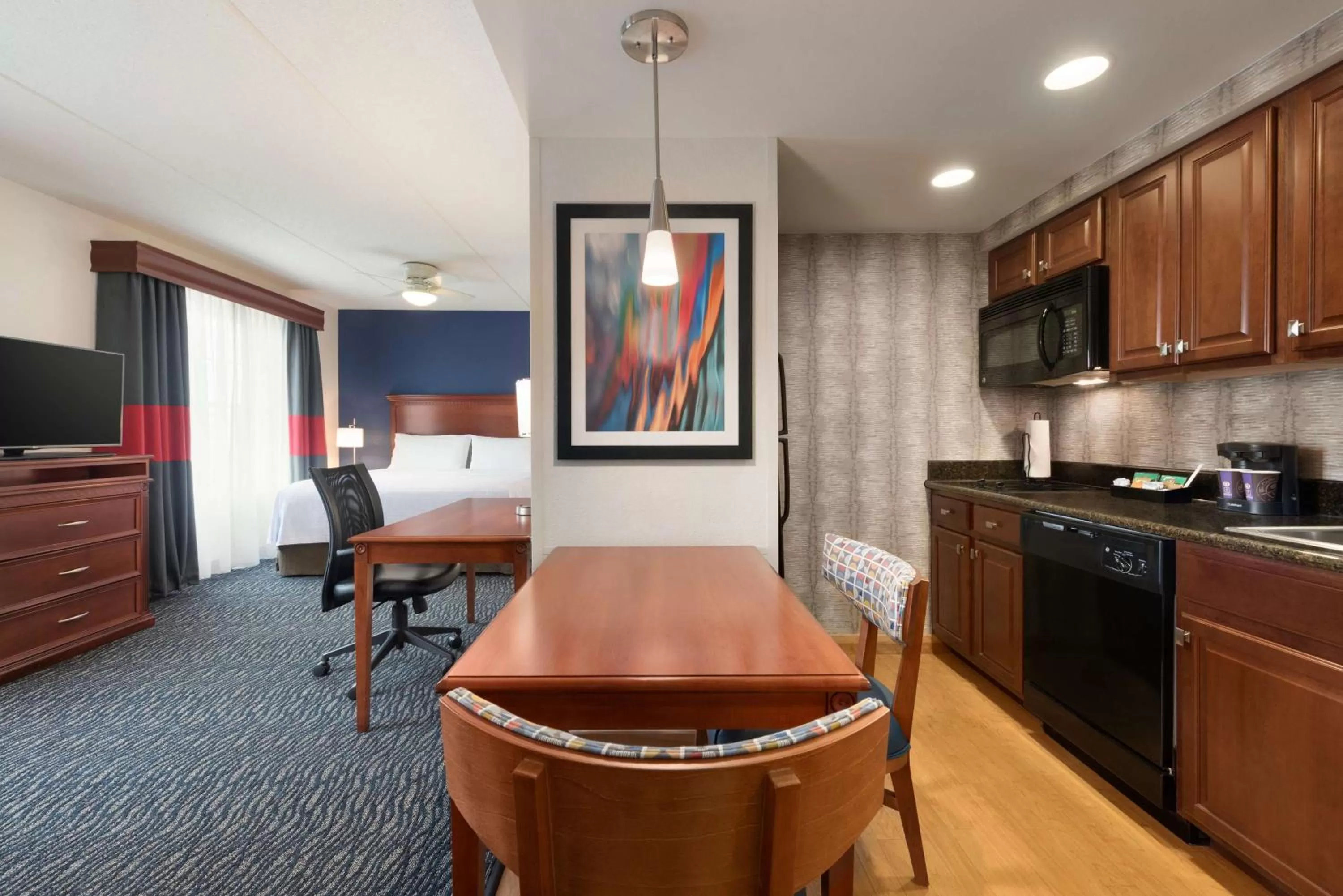 Kitchen or kitchenette in Homewood Suites by Hilton Madison West