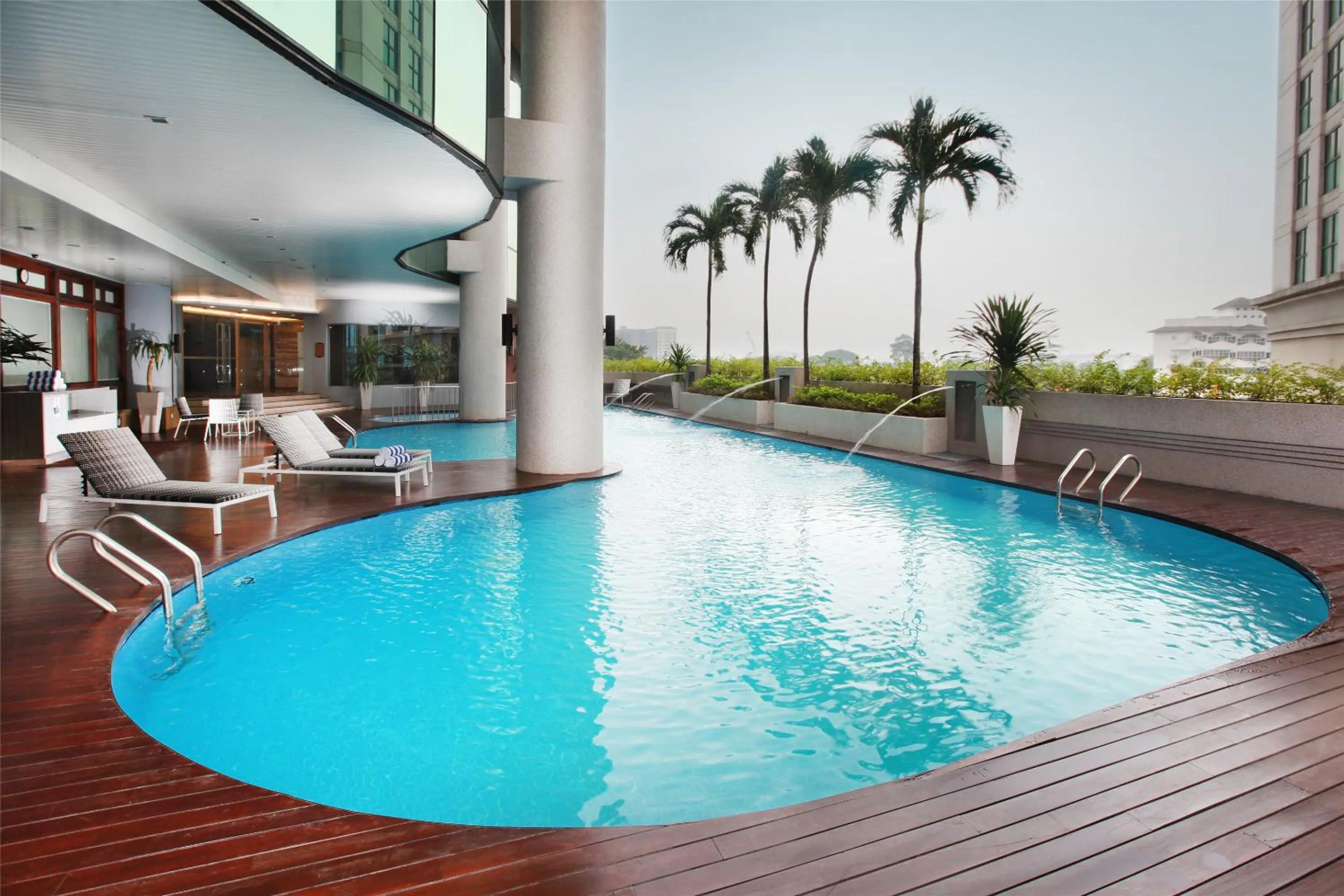 Swimming pool in Dorsett Kuala Lumpur