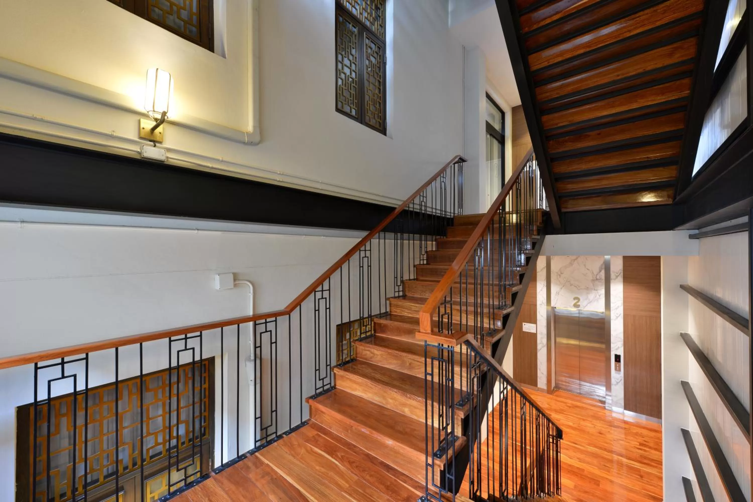 Area and facilities in Oldthaiheng Hotel