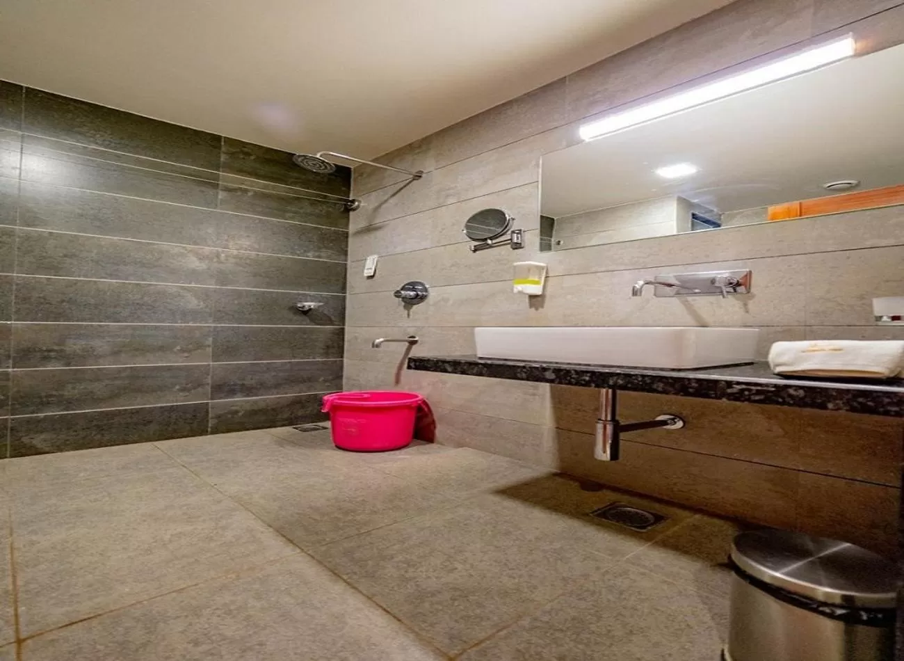 Bathroom in Ashok inn