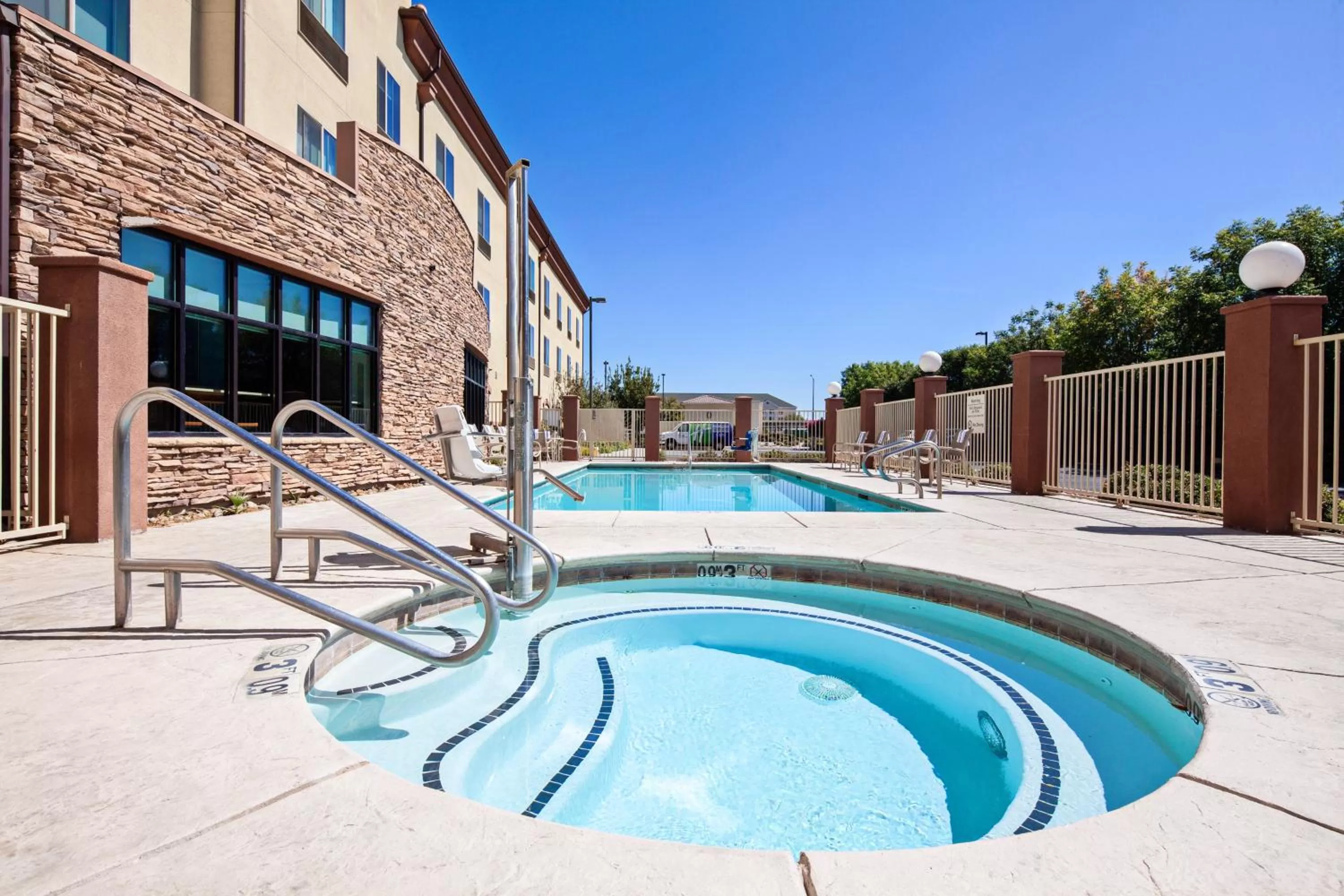 Swimming pool in Holiday Inn Express & Suites Clovis Fresno Area by IHG
