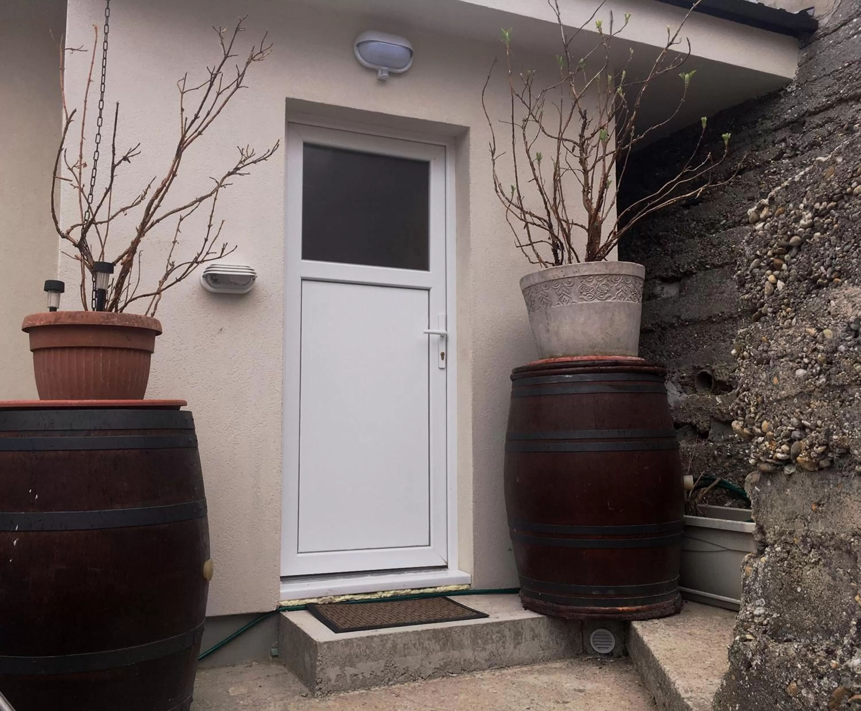 Facade/entrance, TV/Entertainment Center in Spa & Pool Apartment Hotel - Restaurant VILLA IVICA