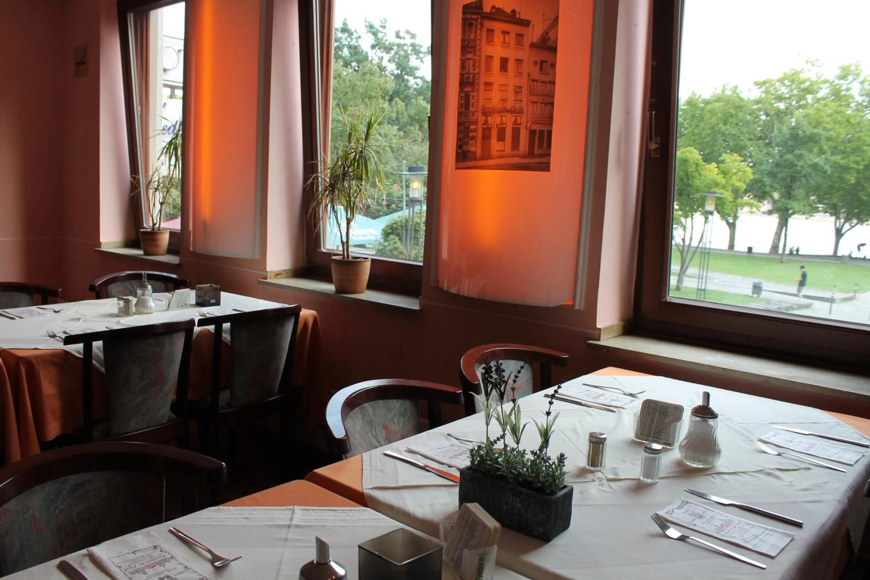 Restaurant/places to eat in Hotel Kunibert der Fiese - Superior