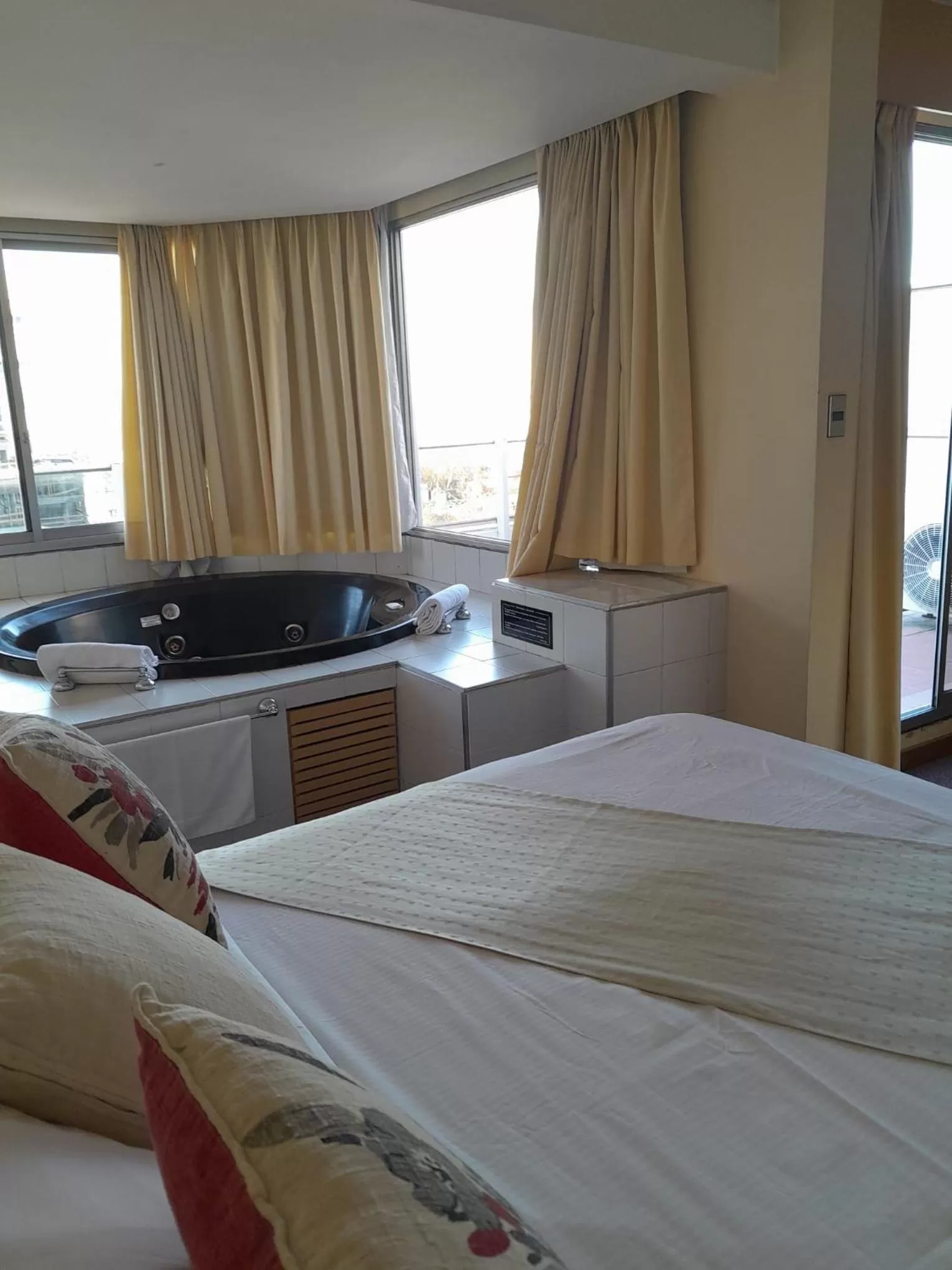 Photo of the whole room, Kitchen/Kitchenette in Hotel Klee