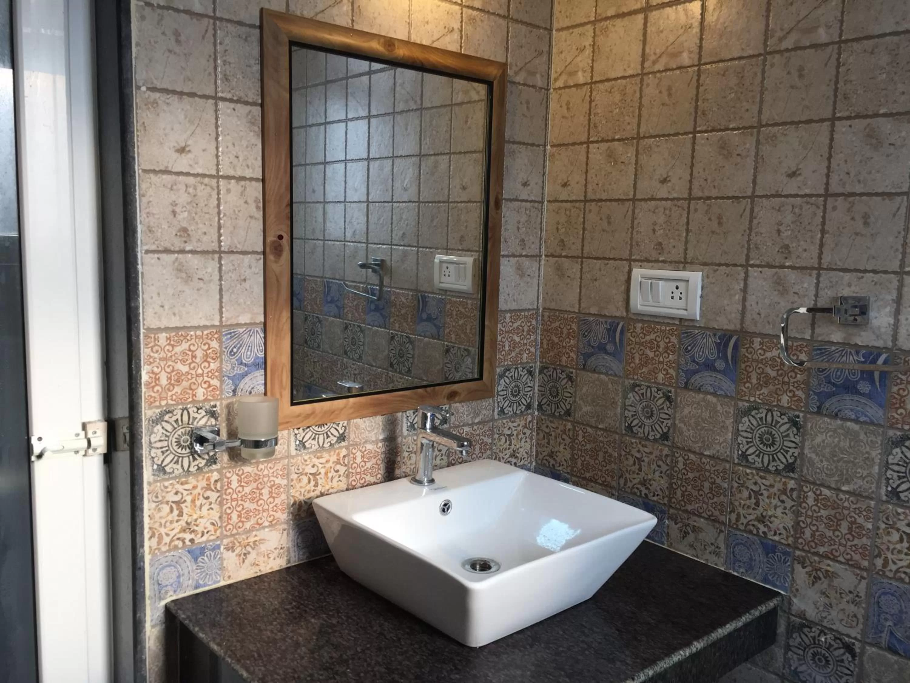 Bathroom in Hotel Baga Pescador