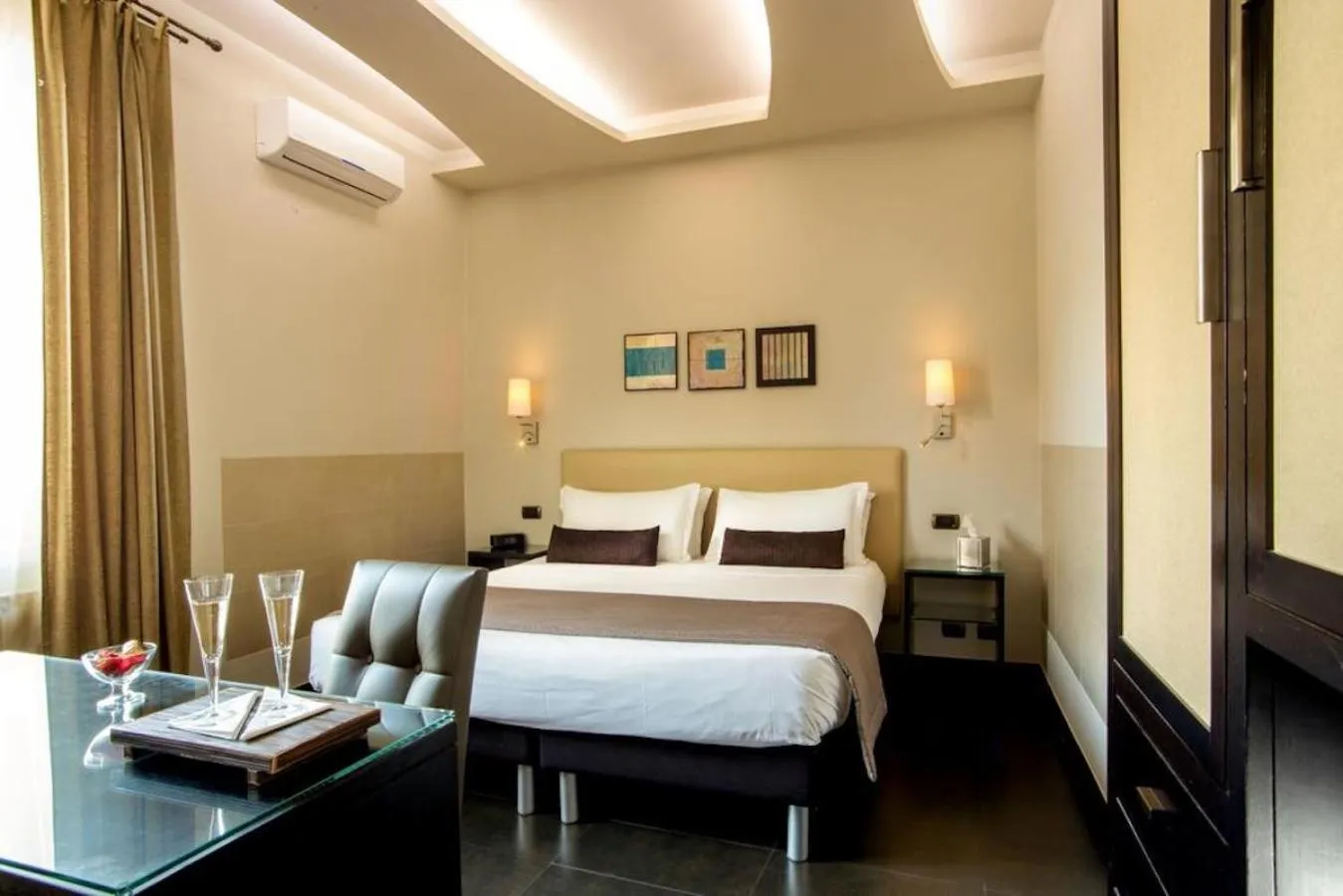 Bedroom in Basilio 55 Rome