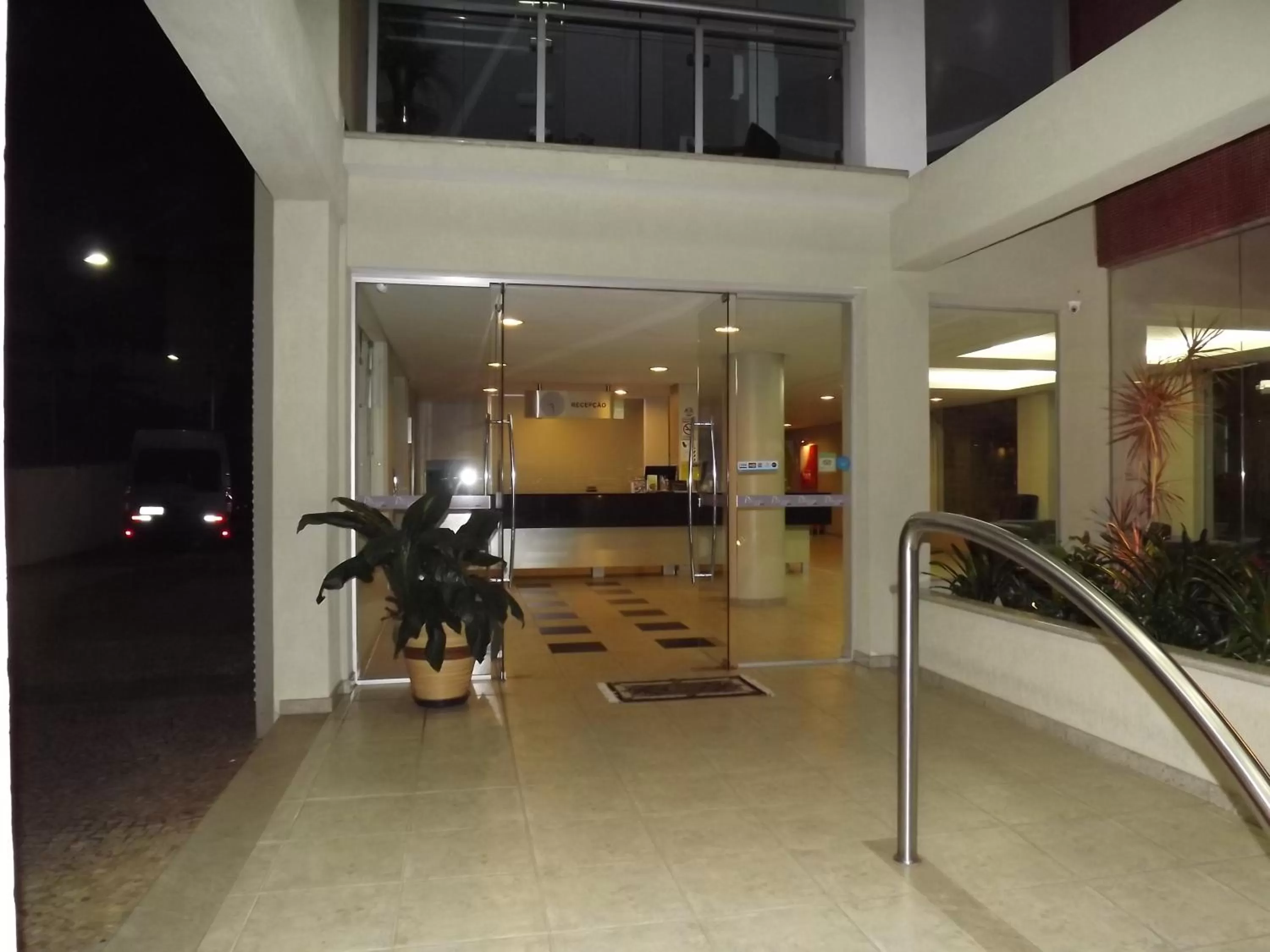 Facade/entrance in VOA Plazza Hotel