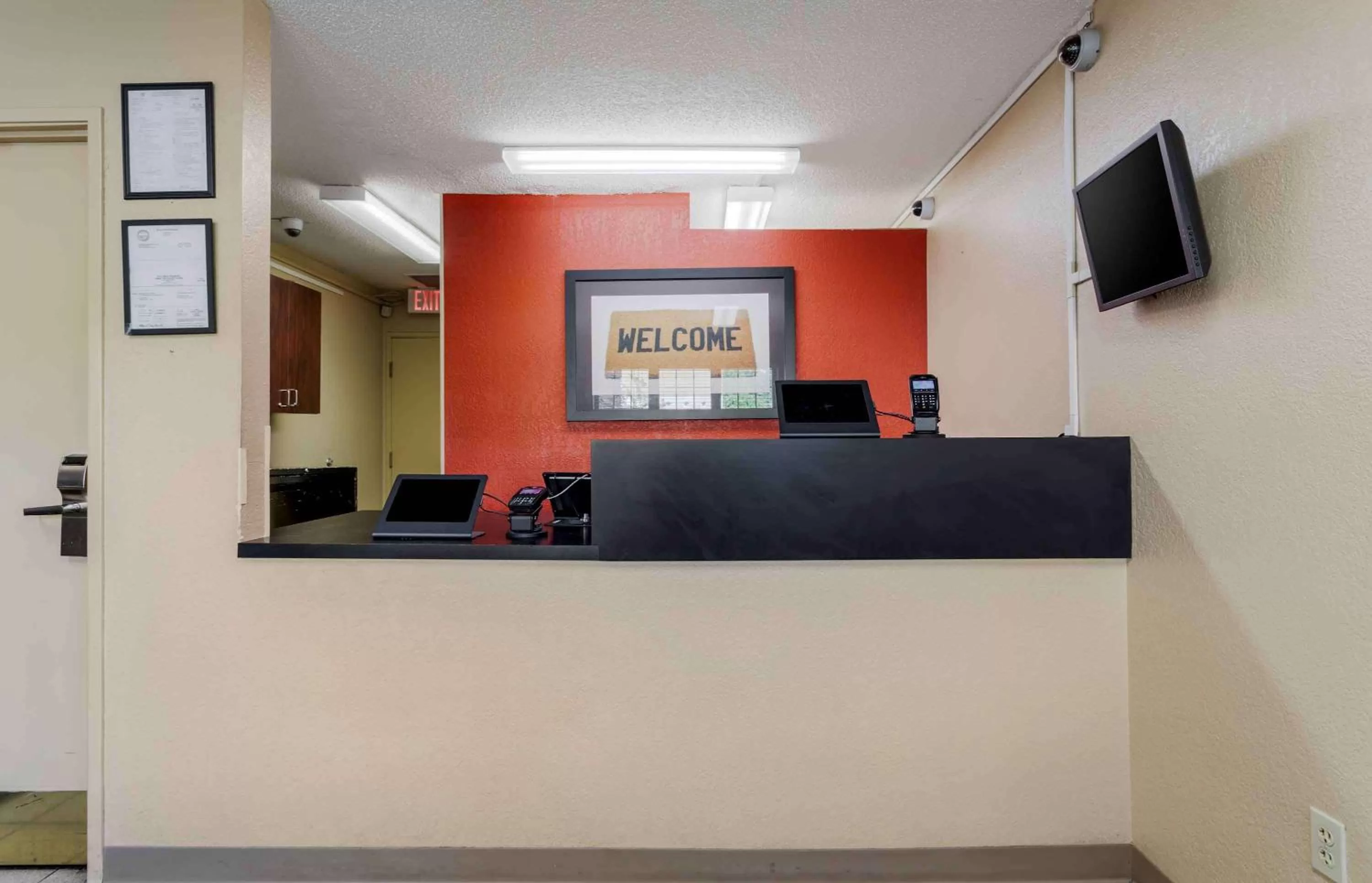 Lobby or reception in Extended Stay America Select Suites - Raleigh - RDU Airport