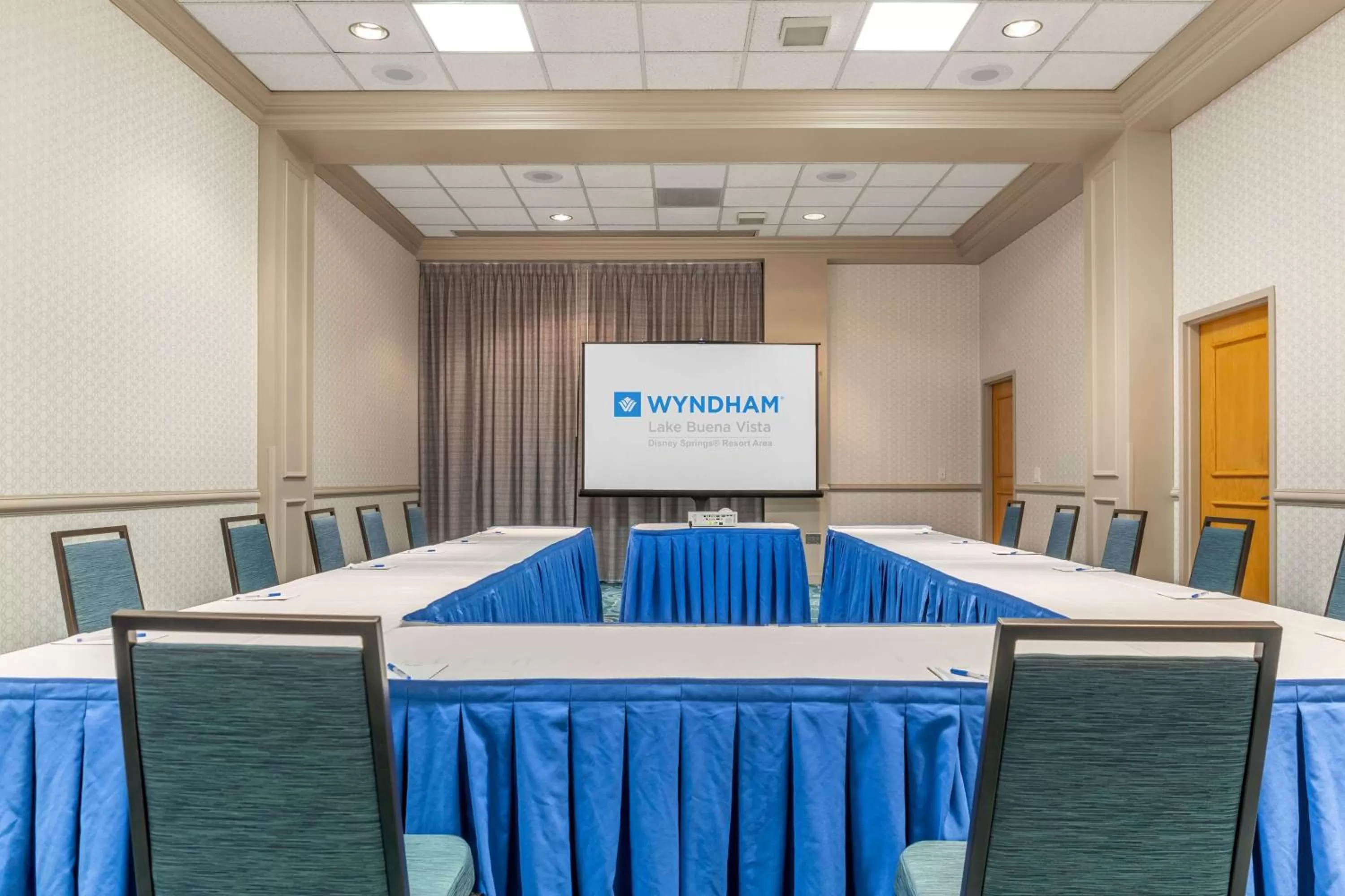 On site in Wyndham Lake Buena Vista – Disney Springs® Area