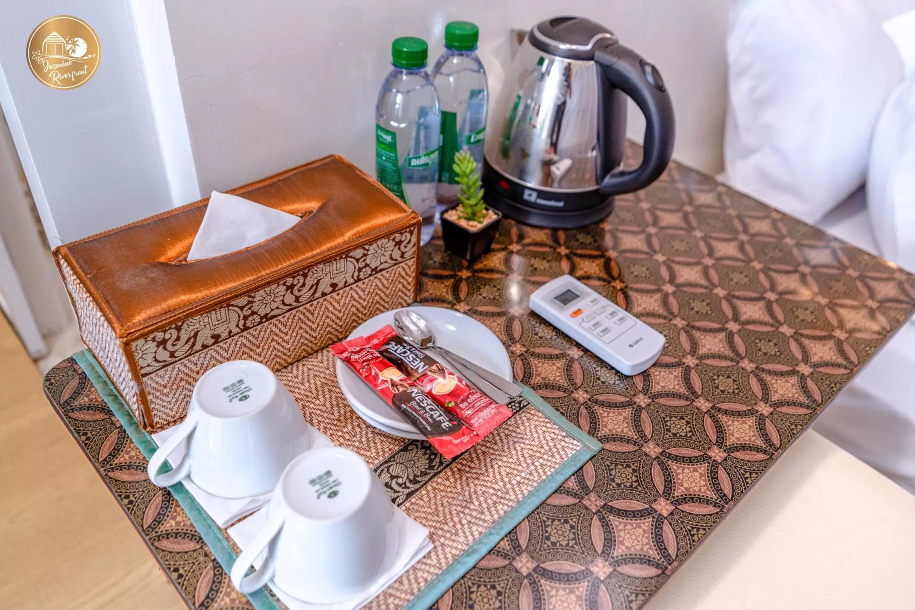 Coffee/Tea Facilities in Jasmine River Front