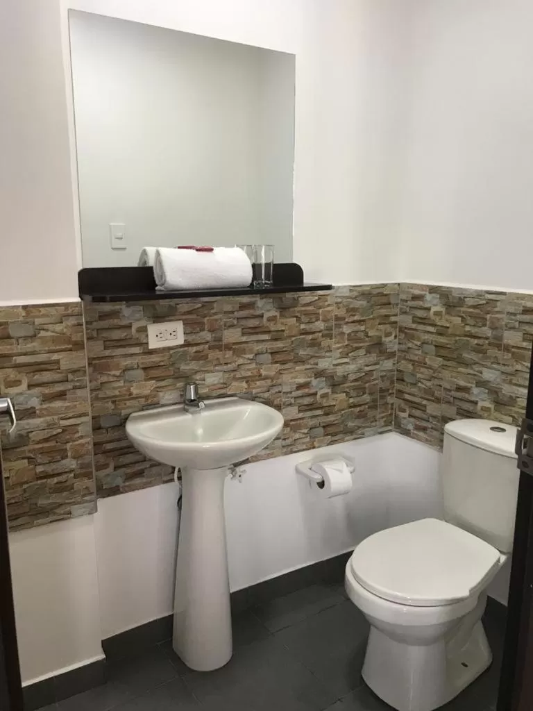 Bathroom in Hotel Anzea