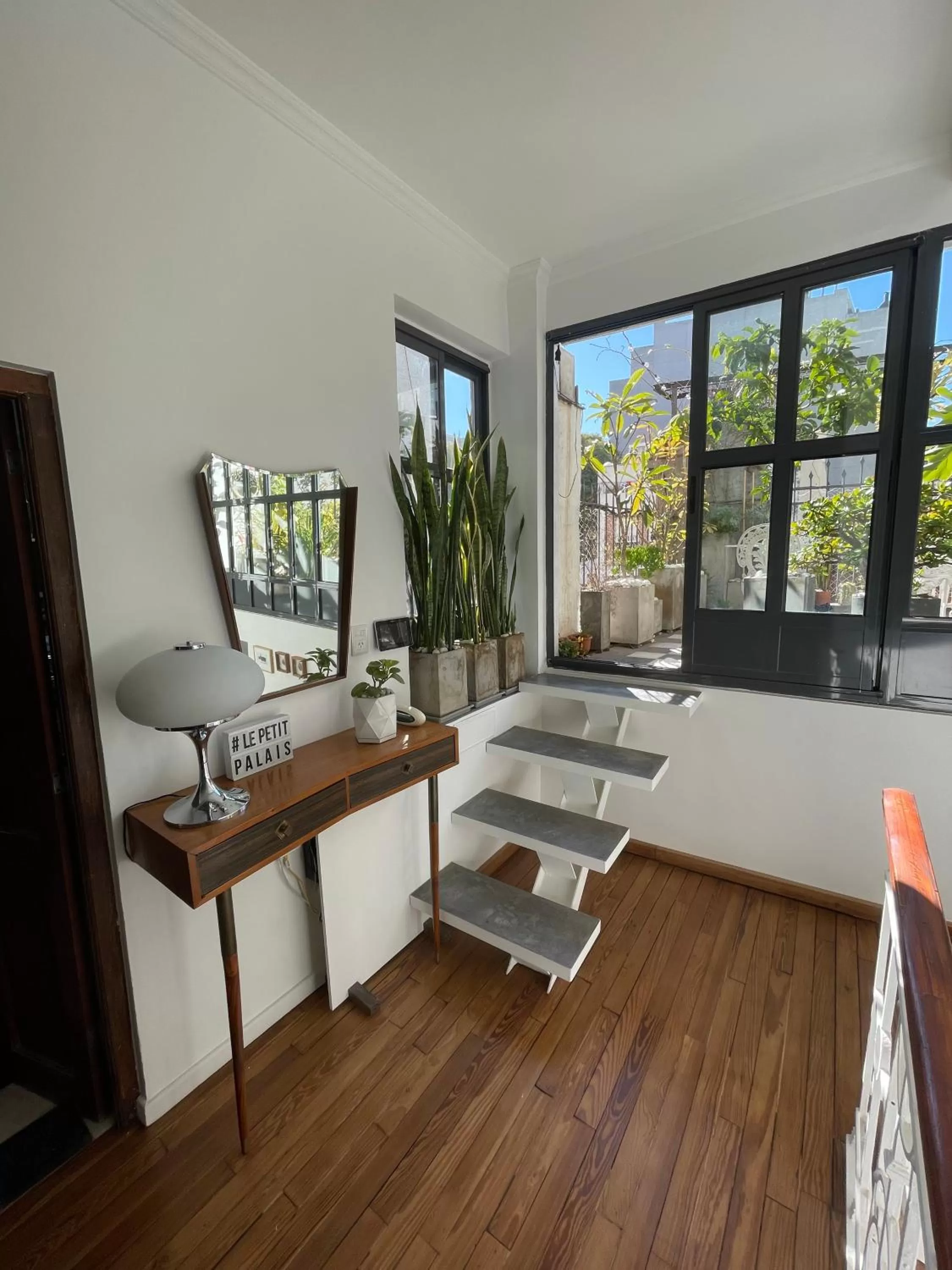 Balcony/Terrace, Seating Area in Le Petit Palais