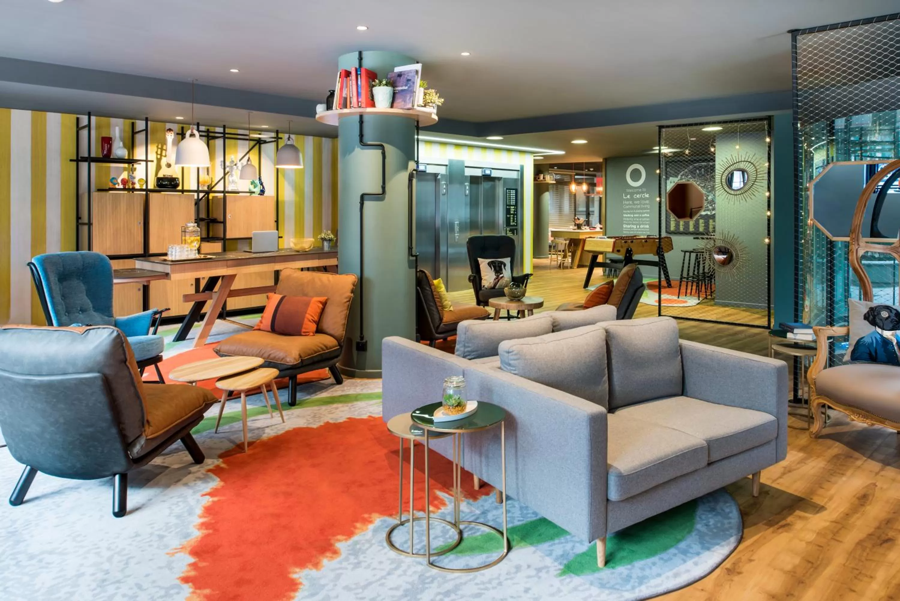 Lobby or reception in Aparthotel Adagio Paris Bercy Village