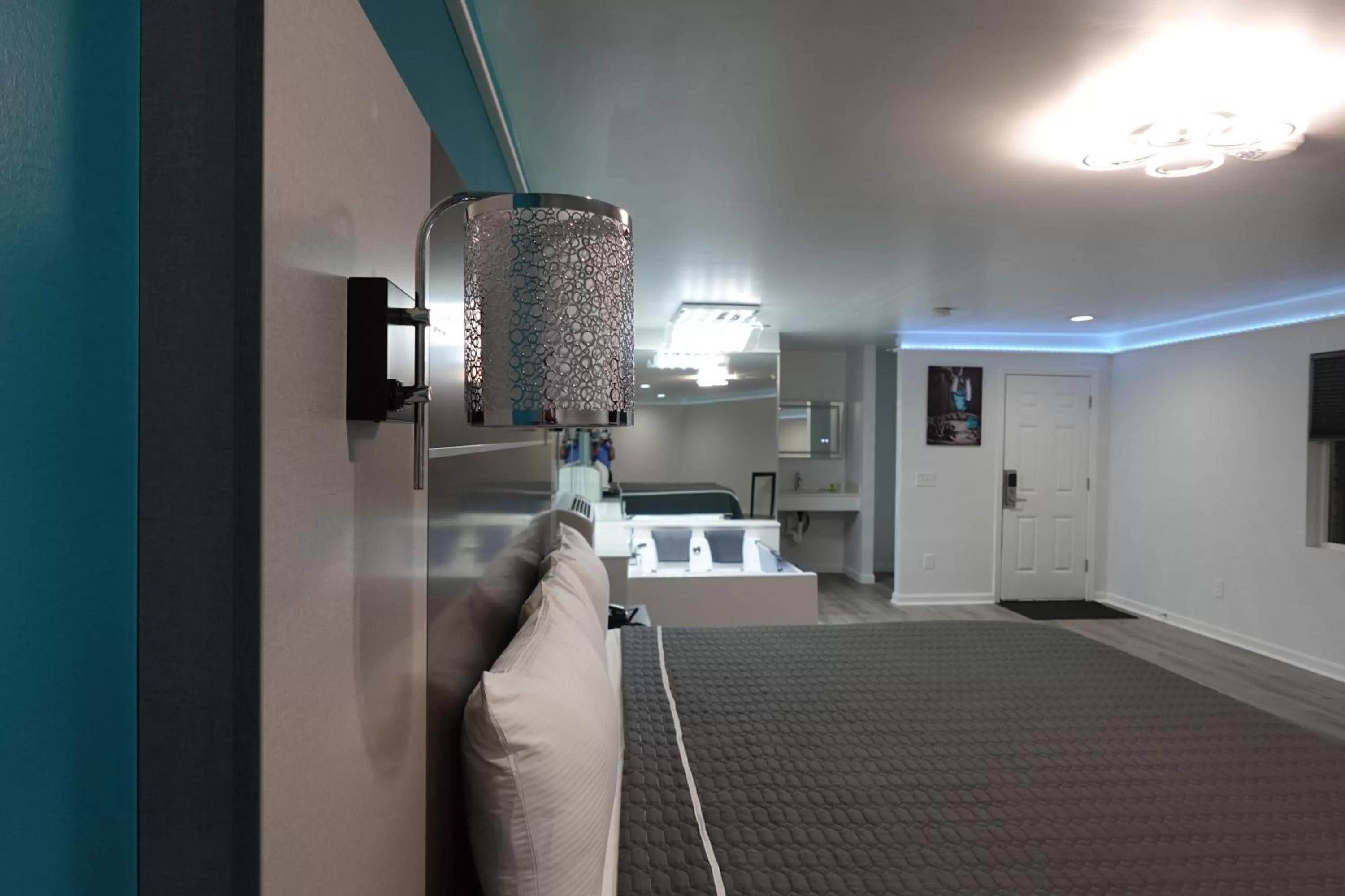 Bedroom, Bed in Blue Beach Motel Providence North Kingstown