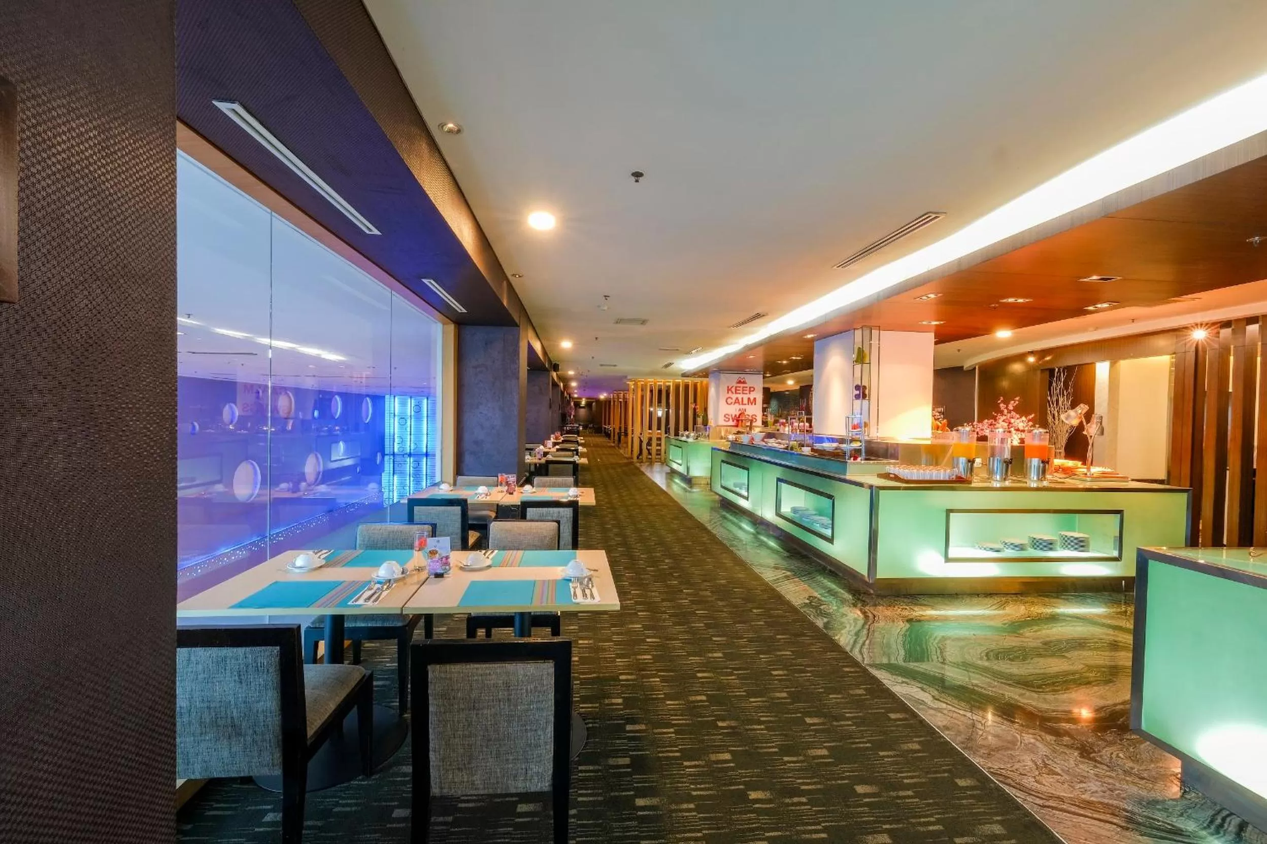 Restaurant/Places to Eat in Swiss-Belhotel Mangga Besar