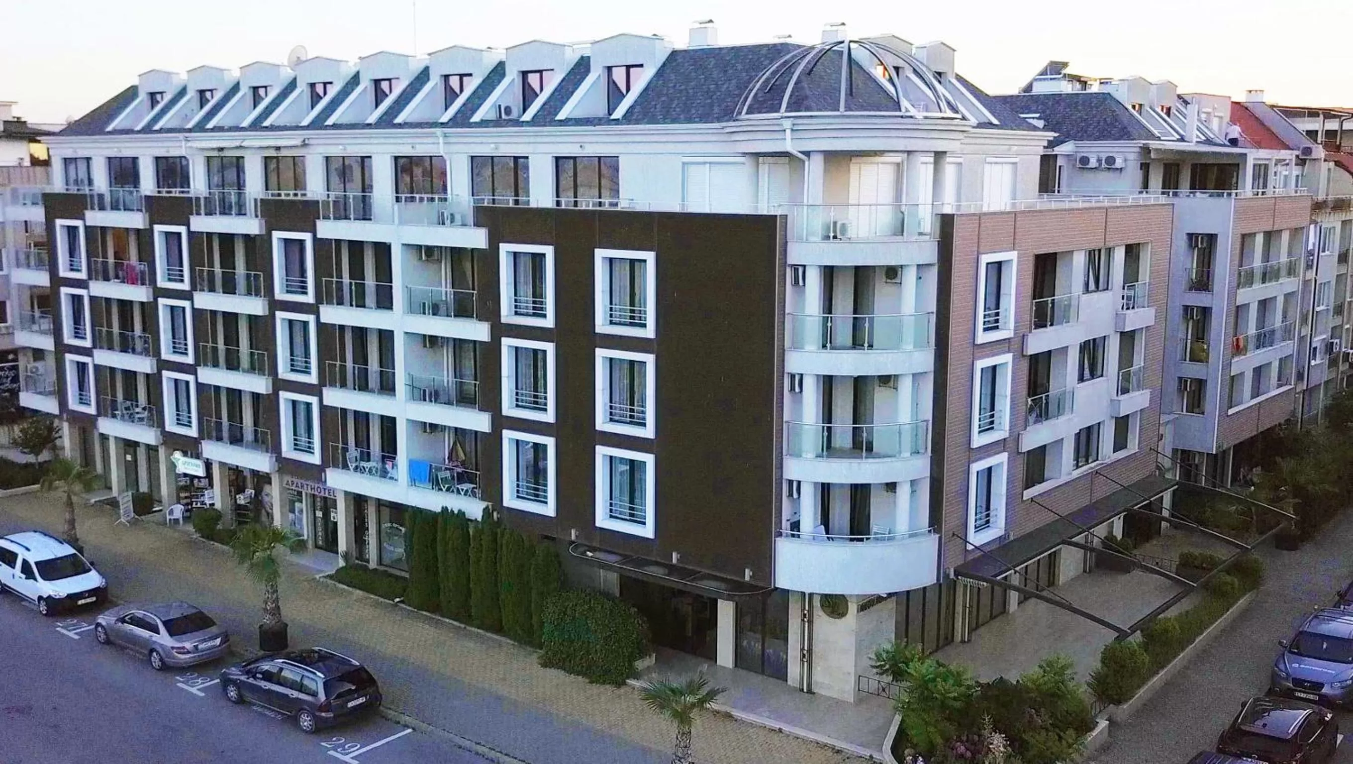 APART-HOTEL Stamopolu Lux с изглед към морето