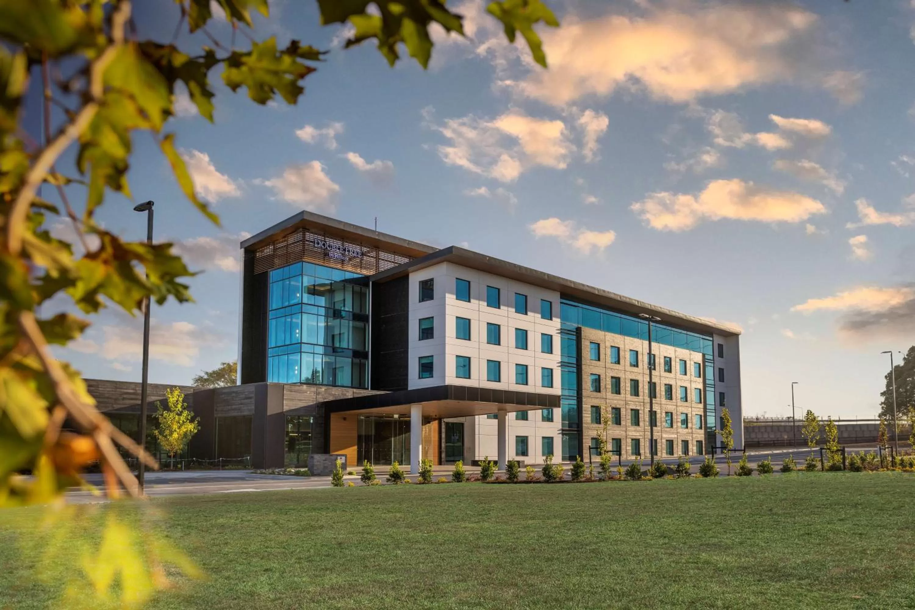 Property building in DoubleTree By Hilton Auckland Karaka