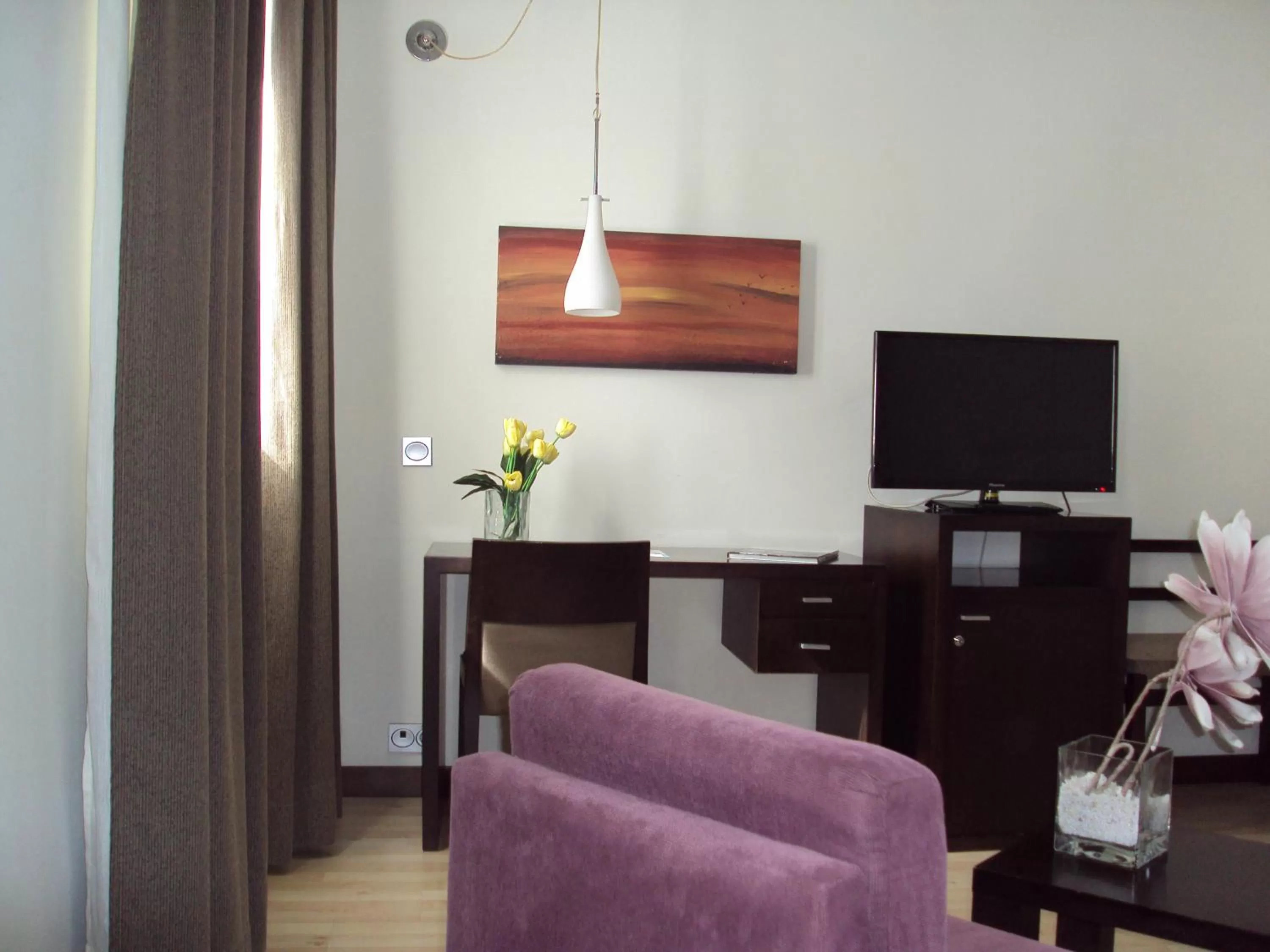 Bed in Hotel Puerta de Ocaña