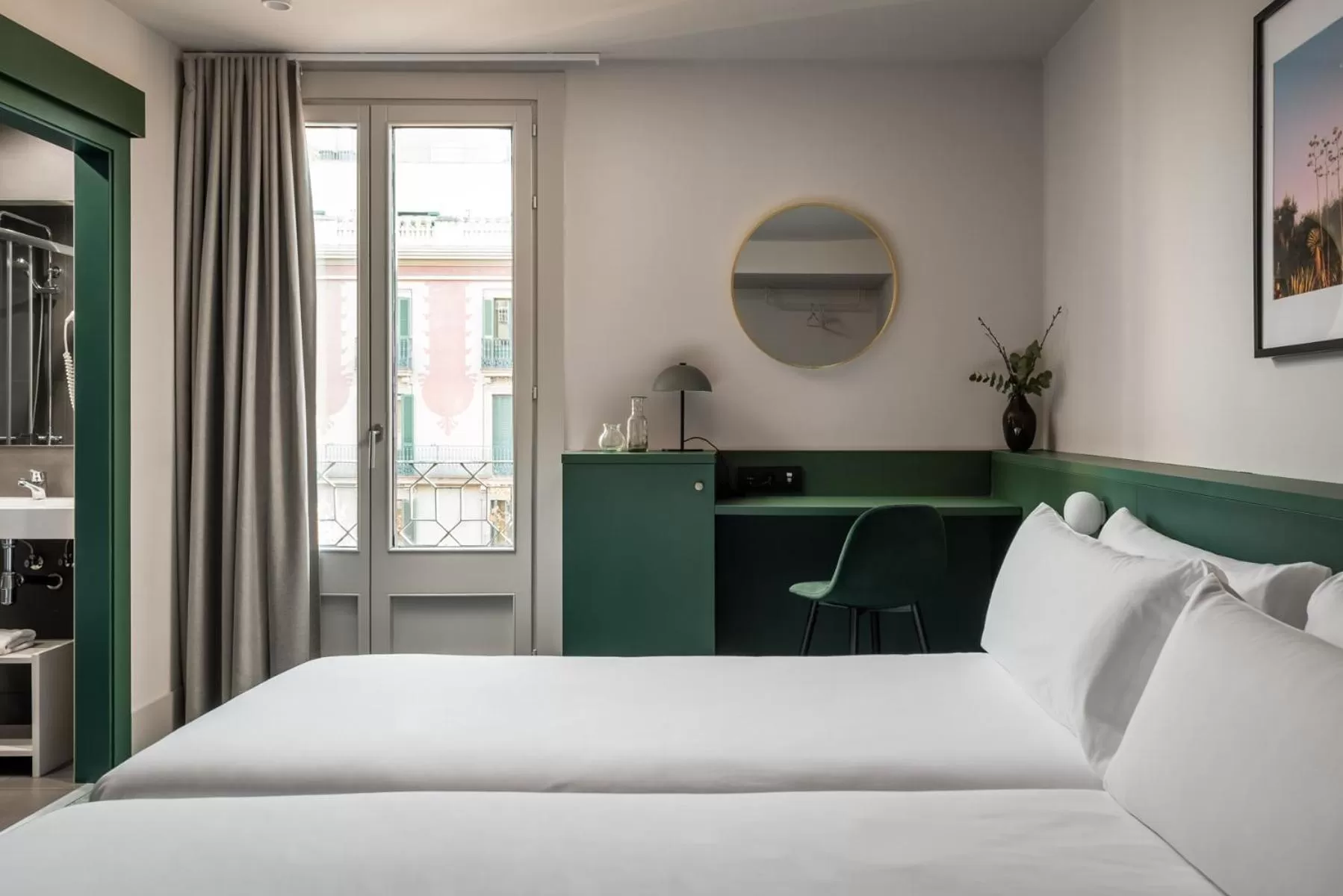 Bedroom, Bed in BYPILLOW Mothern