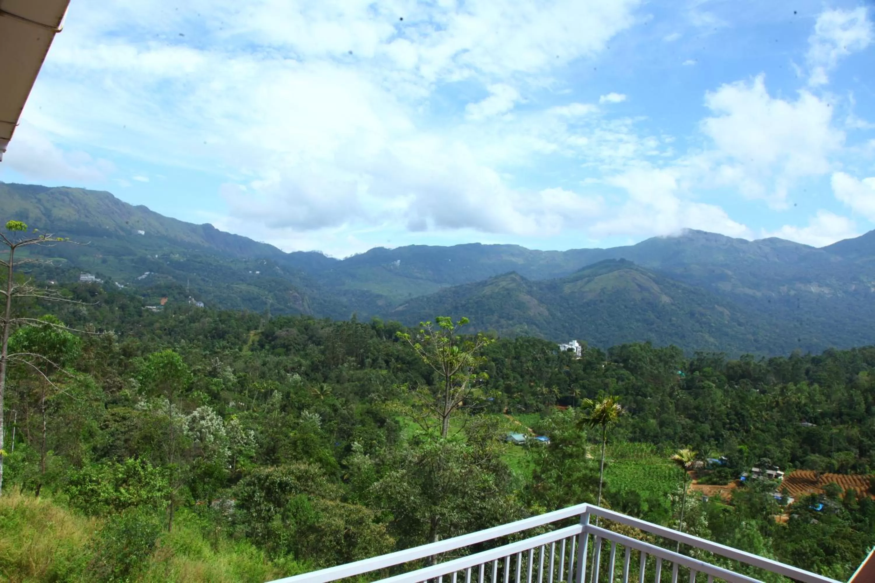Balcony/Terrace, Mountain View in Zenha Resorts