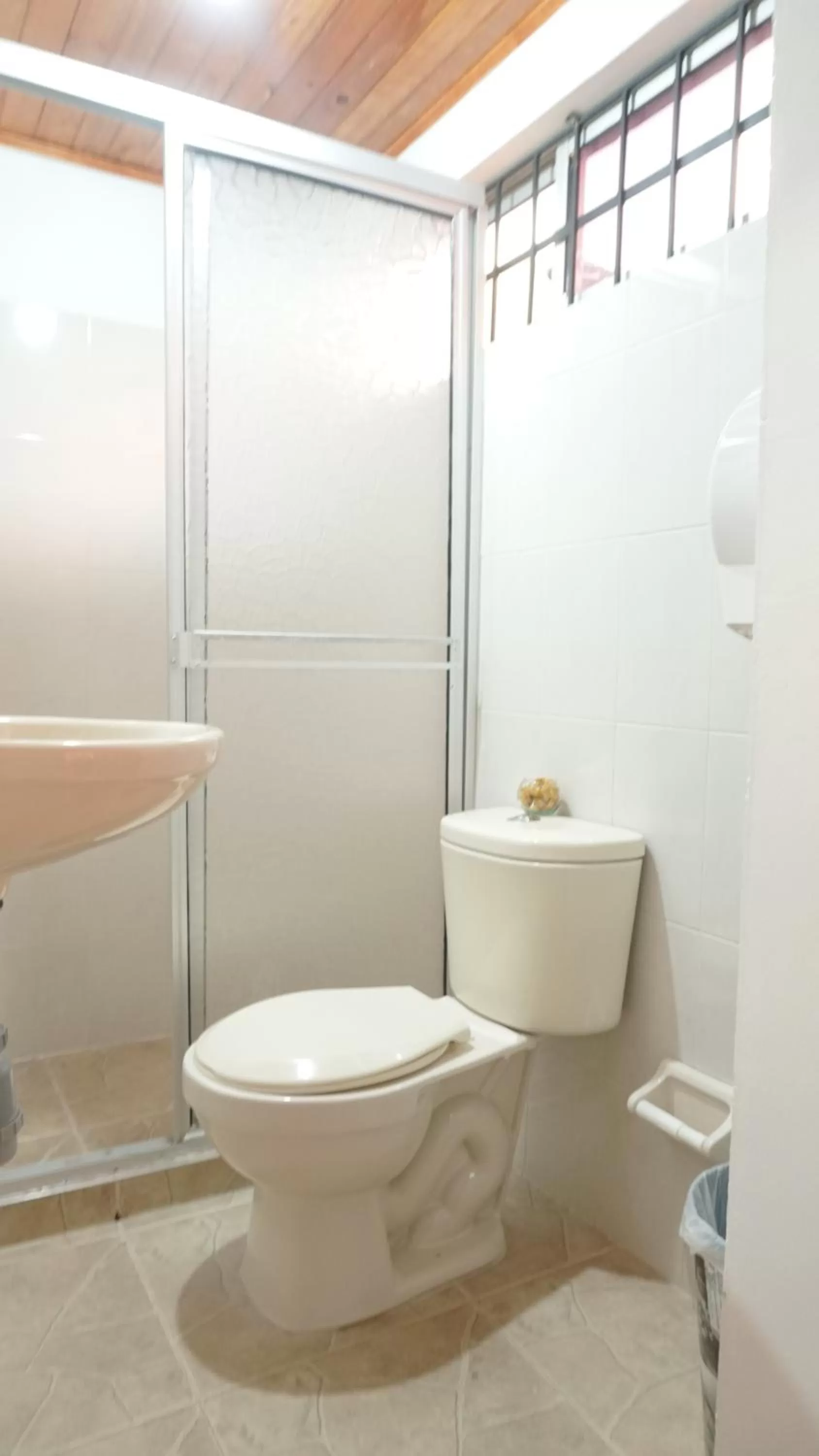 Shower in HOTEL BOUTIQUE SONNE BALOP Valledupar