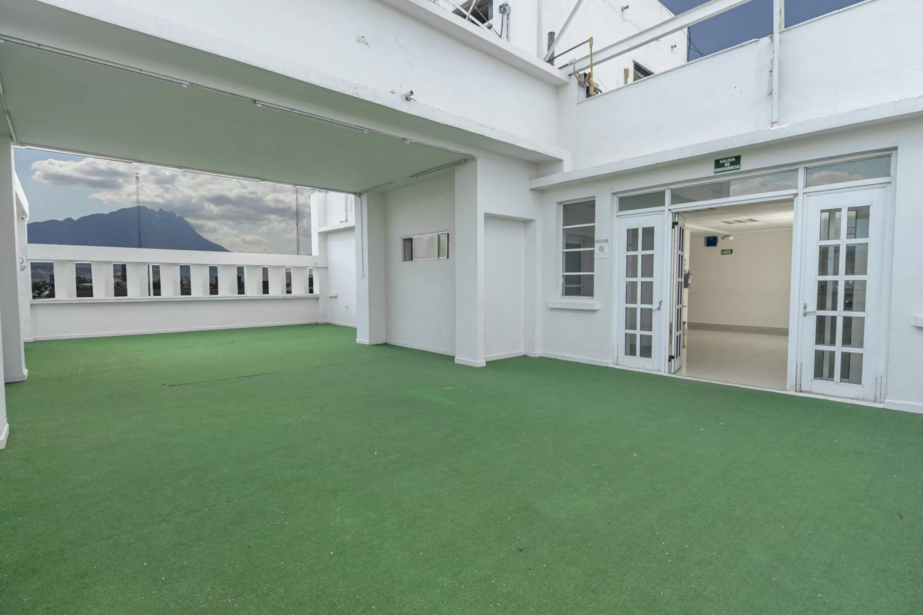 City view in Hotel Plaza del Arco Express