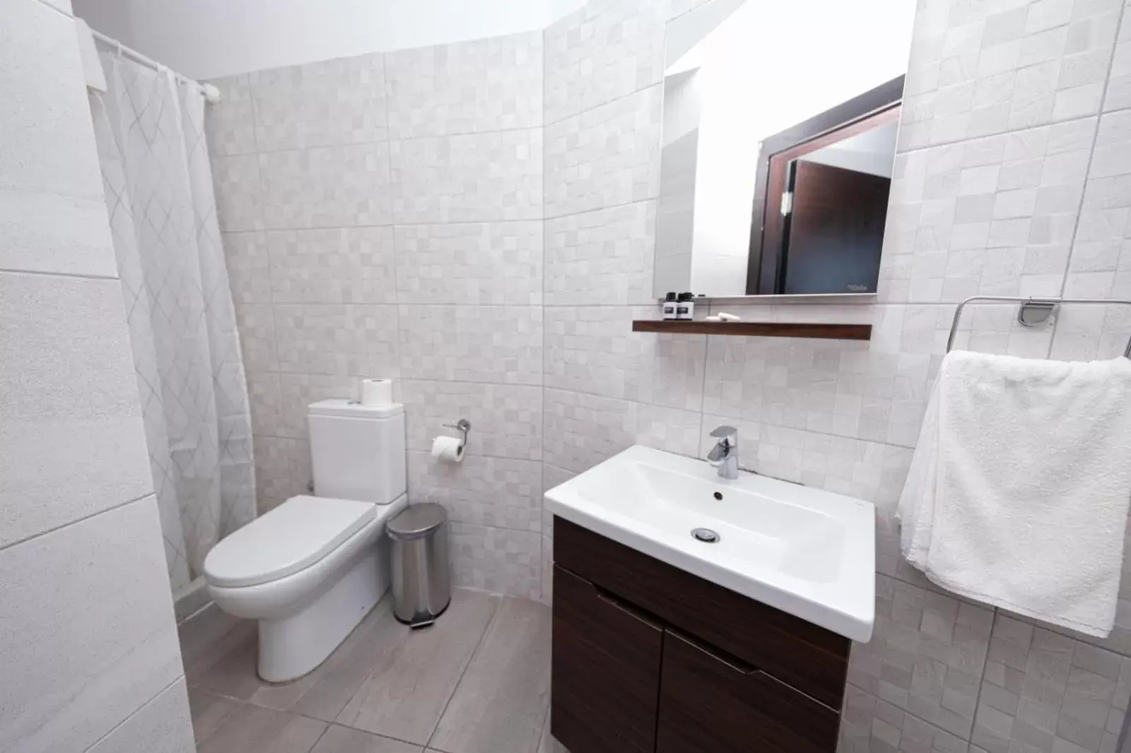 Large Single Room in Kyrenia British Harbour Hotel Large Single Room in Kyrenia British Harbour Hotel